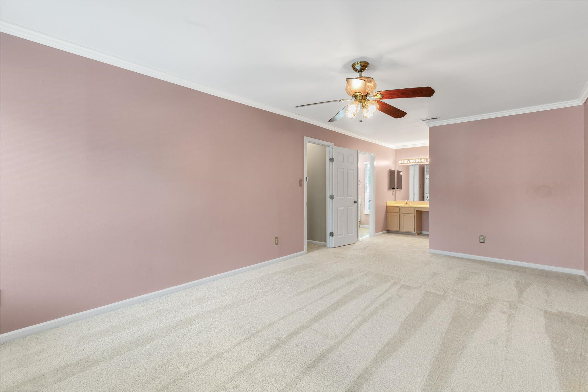 2232 Heathrowe Place