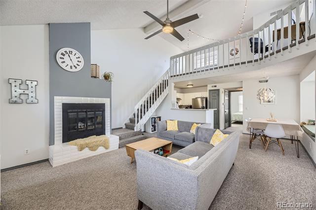 3010 W Prentice Avenue Unit: J