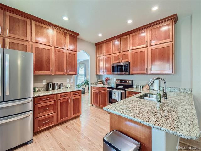 5119 S Genoa Court