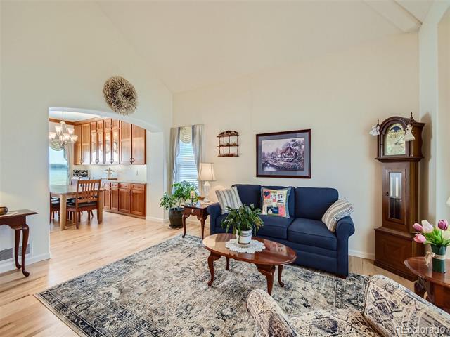5119 S Genoa Court