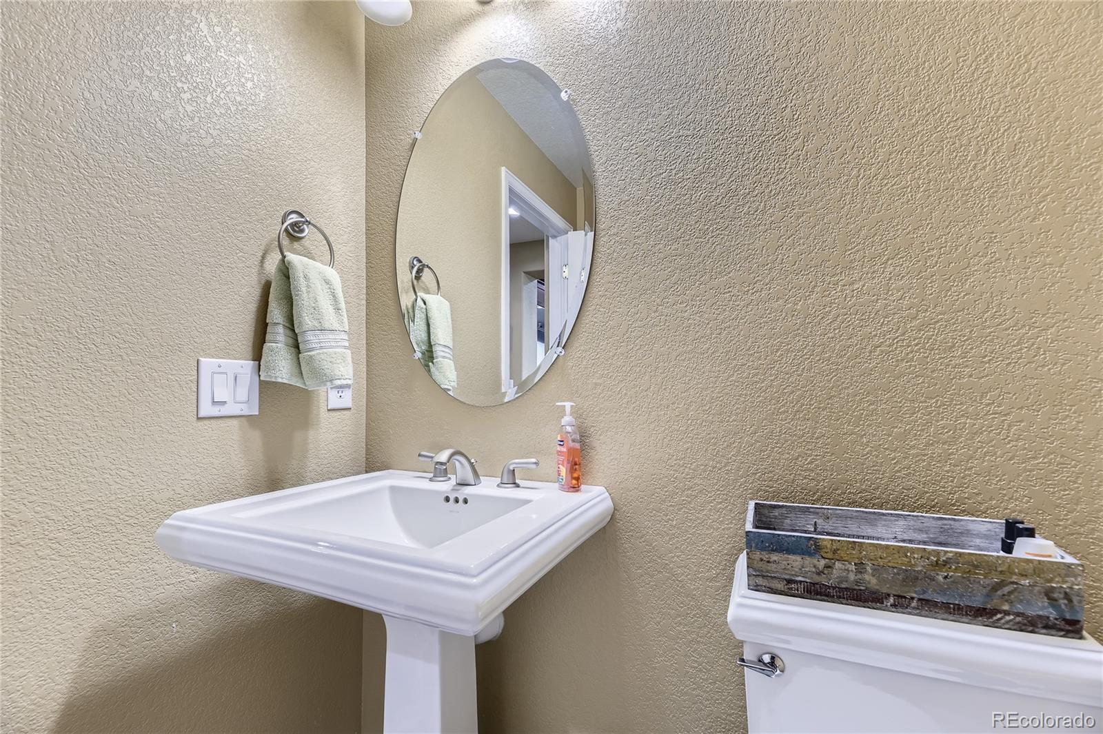 16059 E Grass River Place