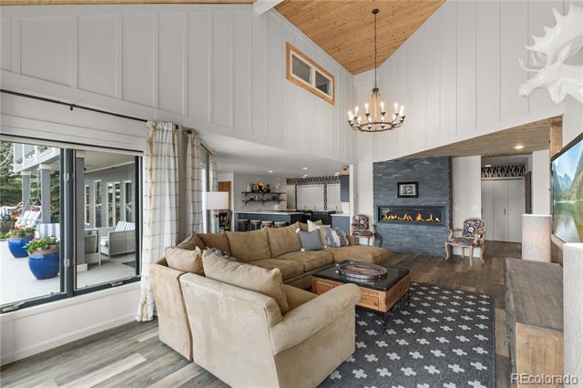 369 County Road 4051