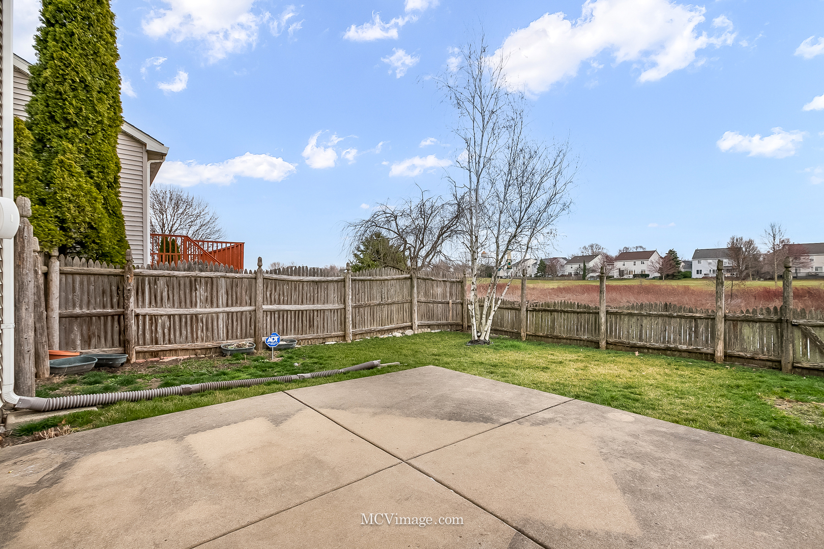 2736 Flagstone Circle