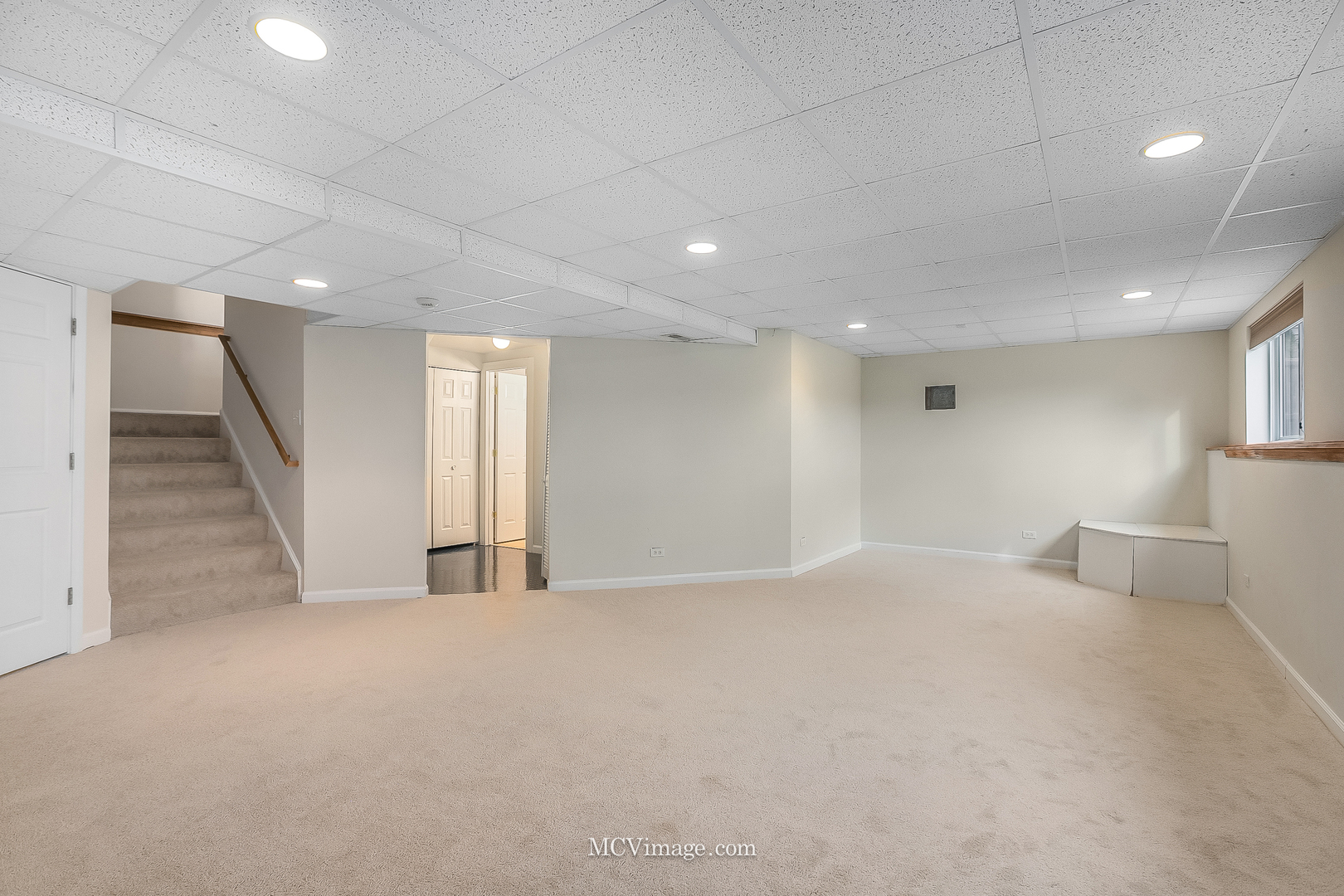 2736 Flagstone Circle