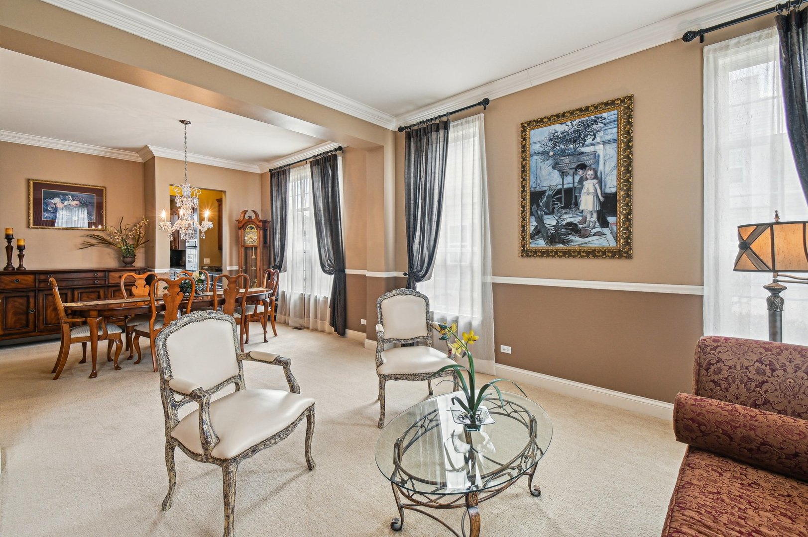 1037 MORAY Drive