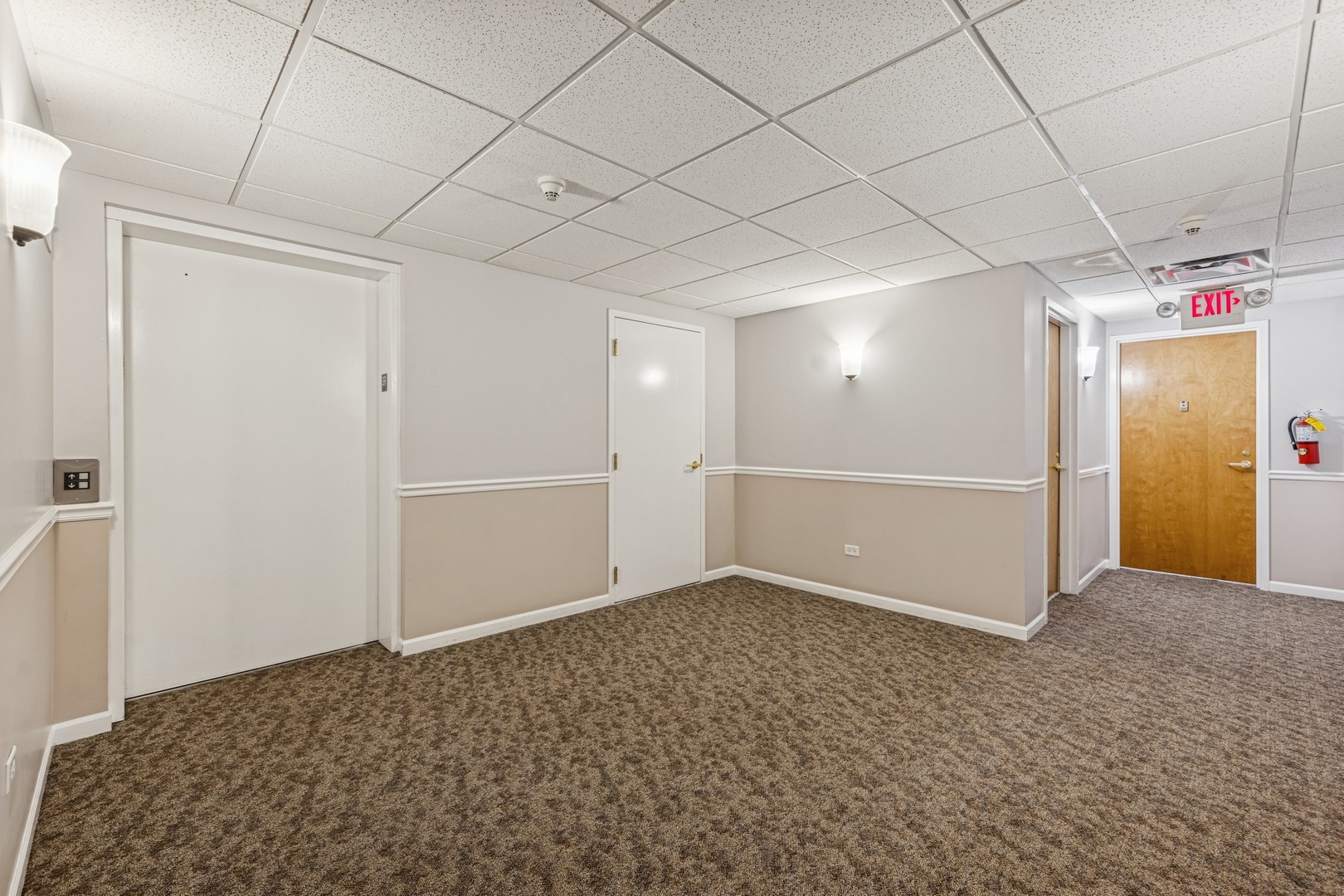 400 Mcdaniels Circle Unit: 303