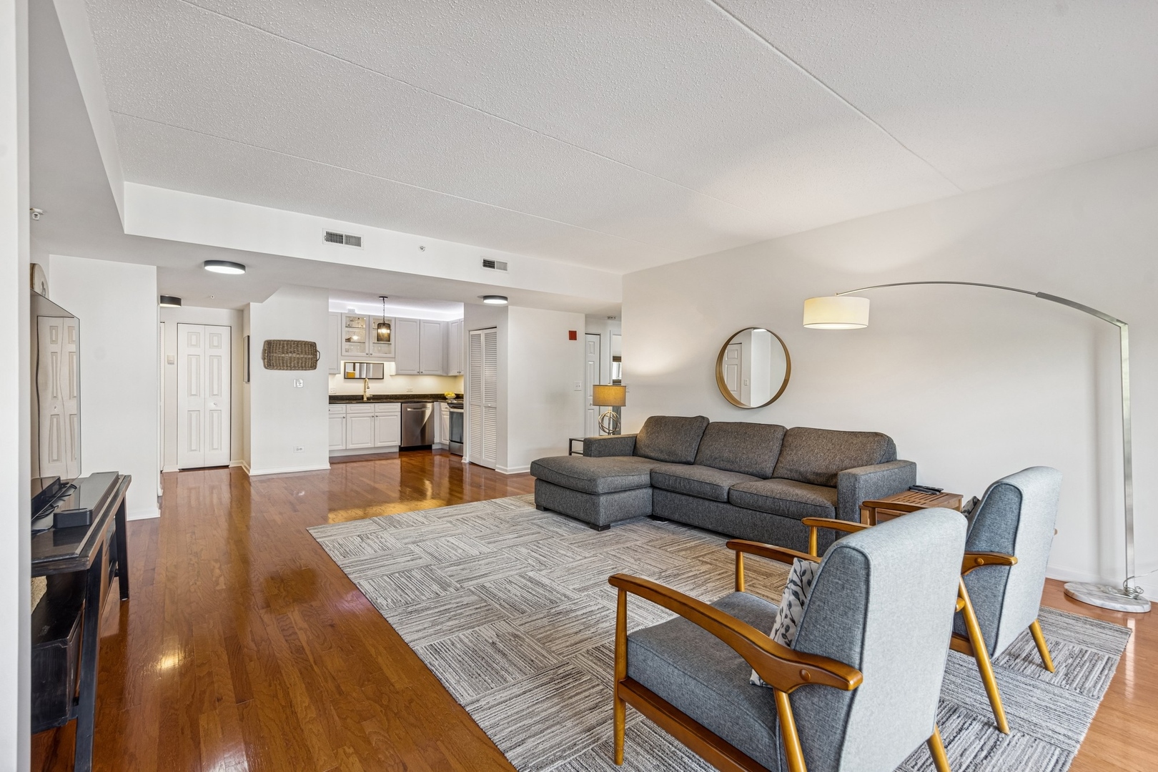 400 Mcdaniels Circle Unit: 303