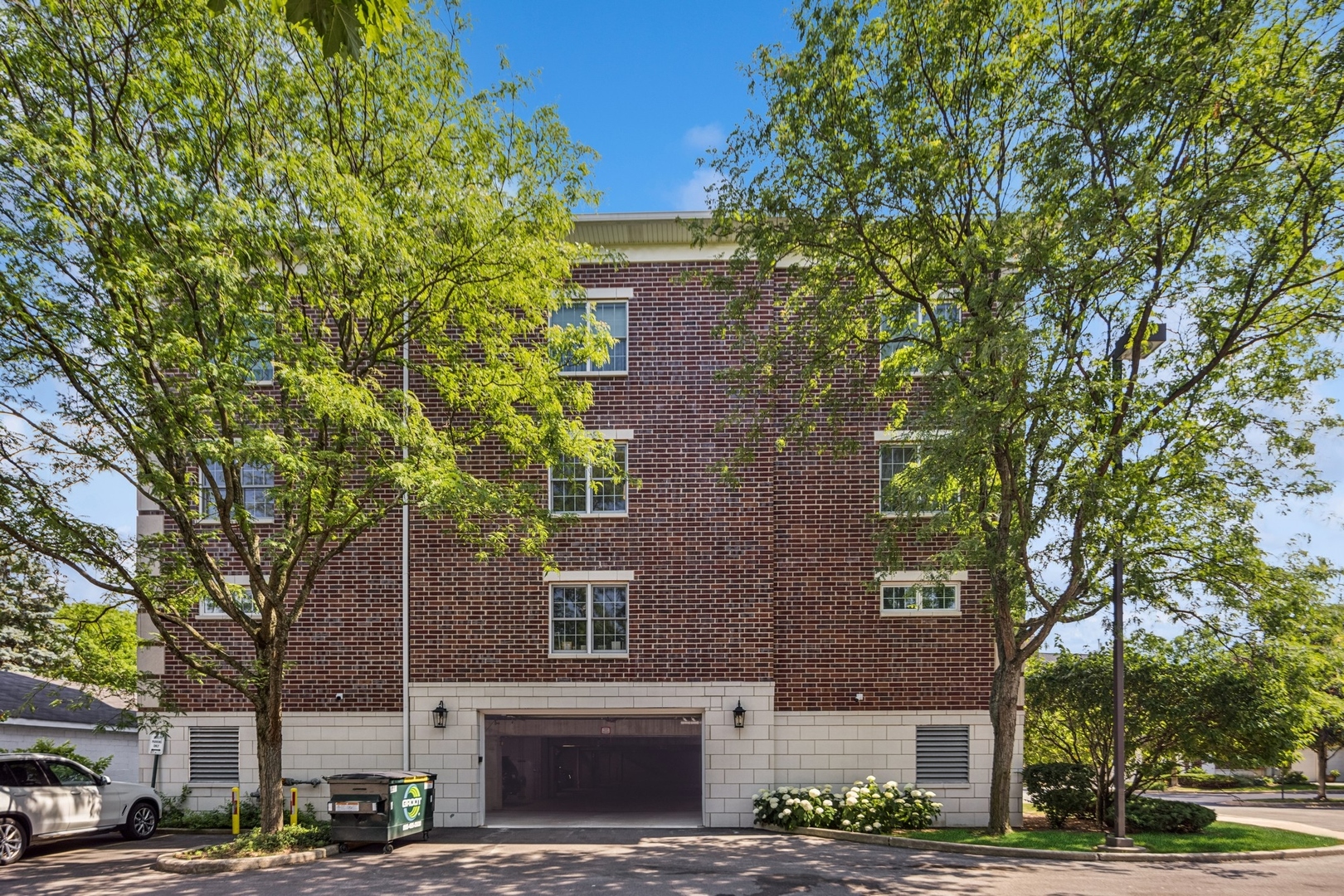 400 Mcdaniels Circle Unit: 303