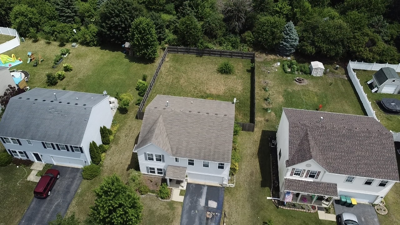 3808 Thoroughbred Lane