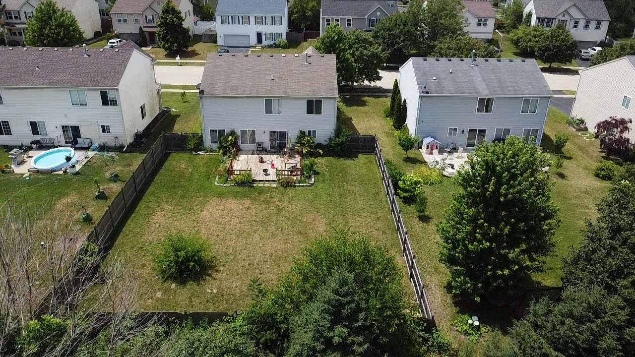 3808 Thoroughbred Lane