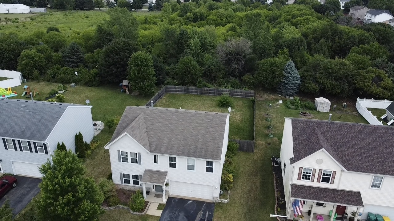 3808 Thoroughbred Lane