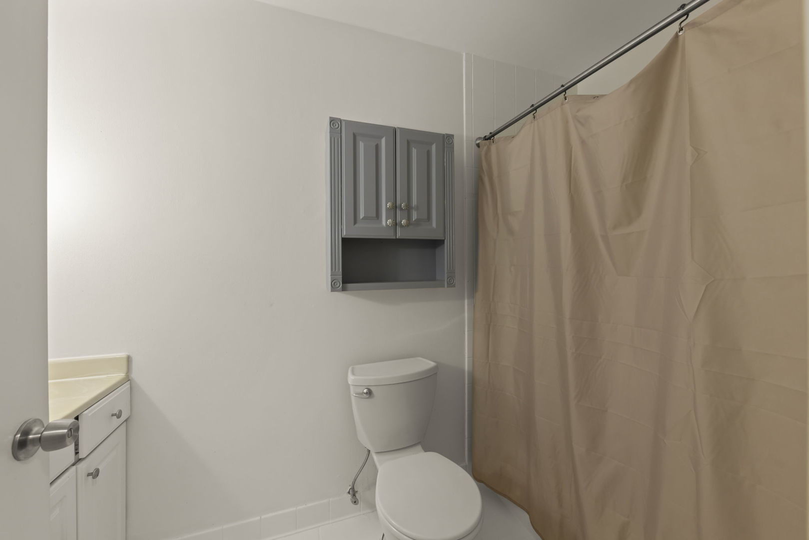 1311 S Finley Road Unit: 411