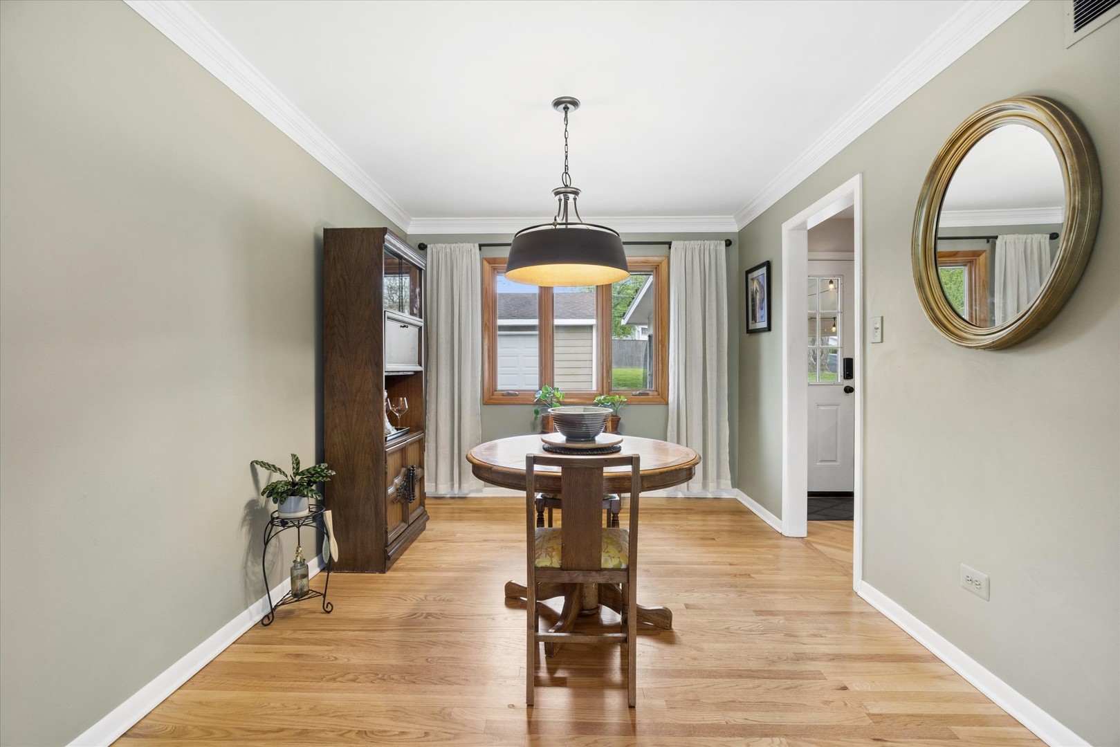 5923 Brookbank Road