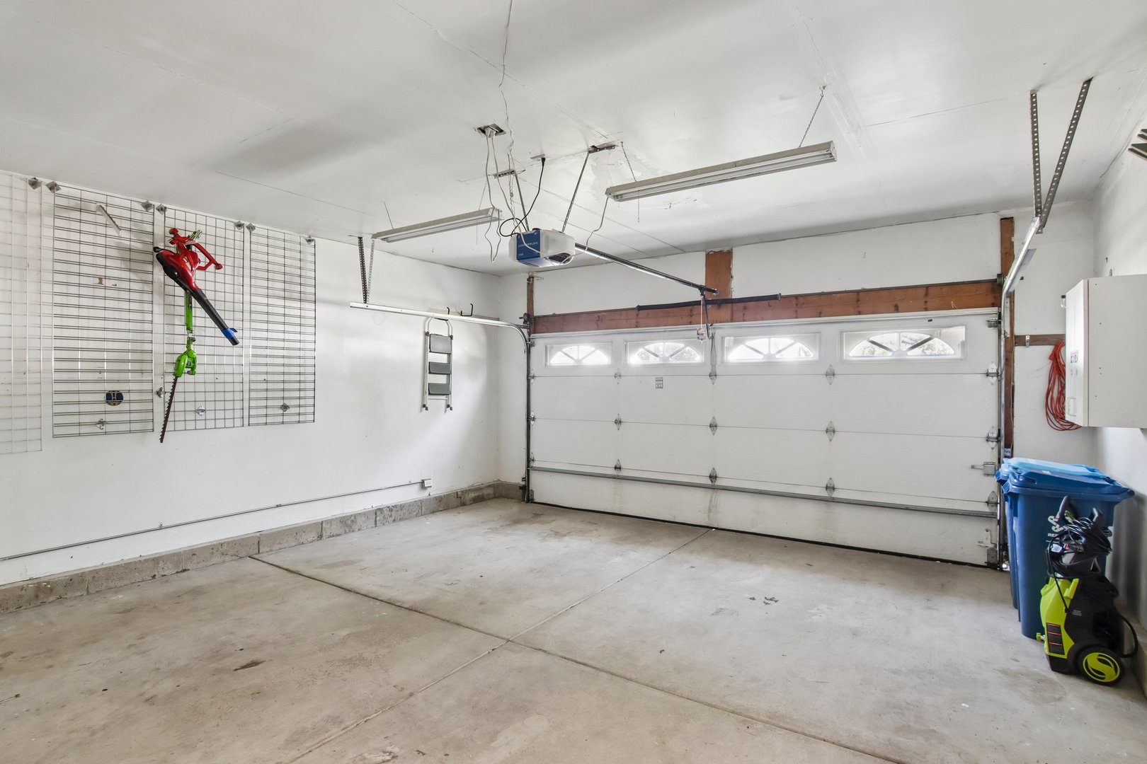 1322 Pennsbury Lane