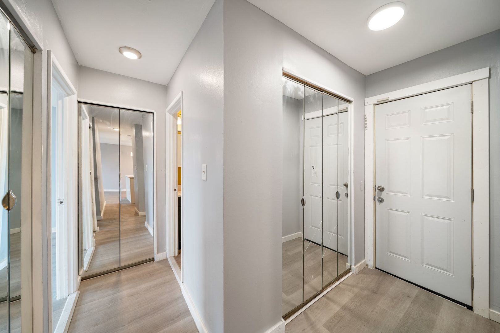 7854 S South Shore Drive Unit: 502