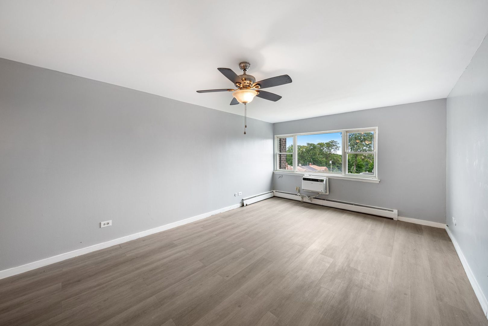 7854 S South Shore Drive Unit: 502