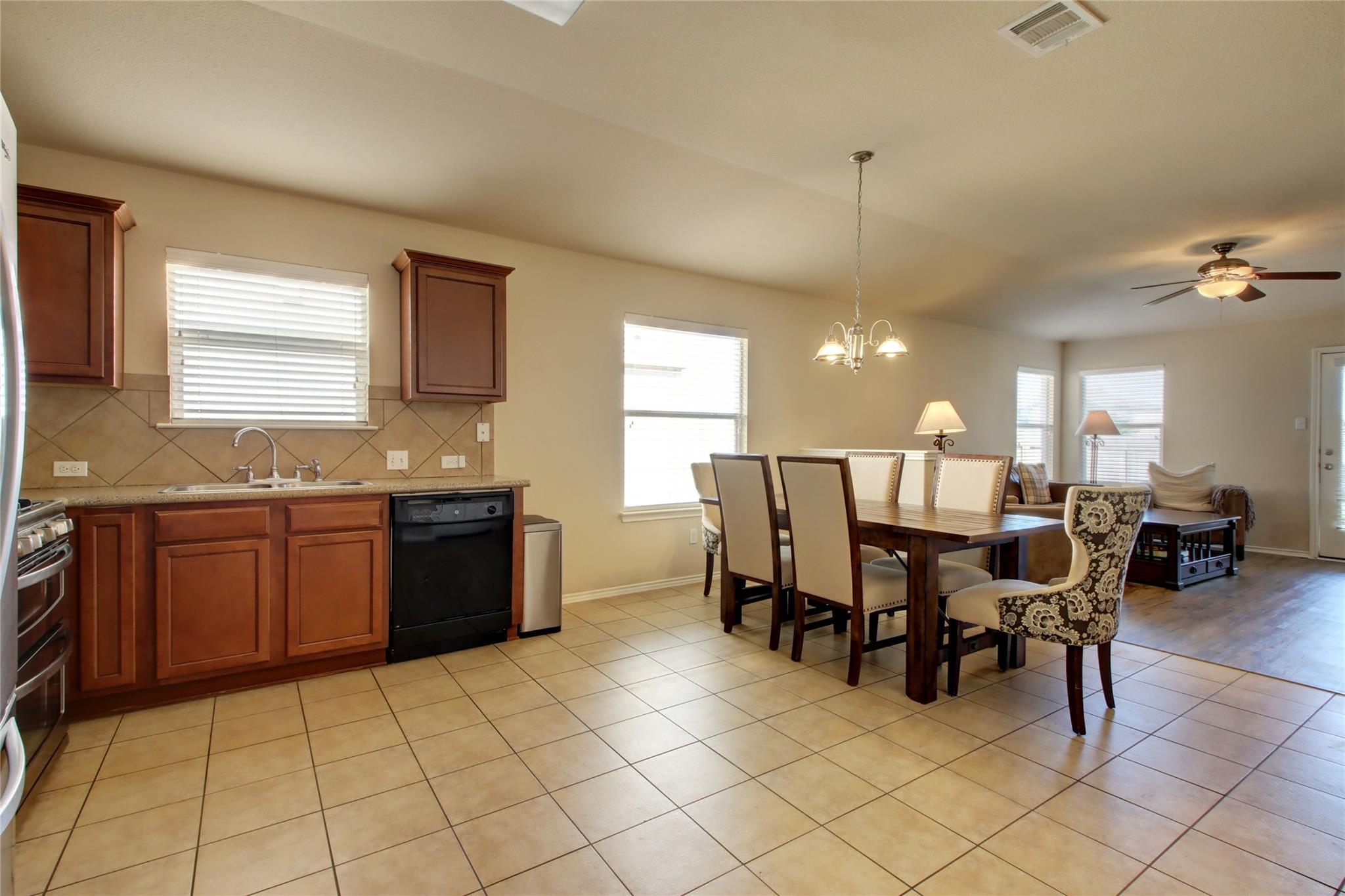 2731 Herrington CV