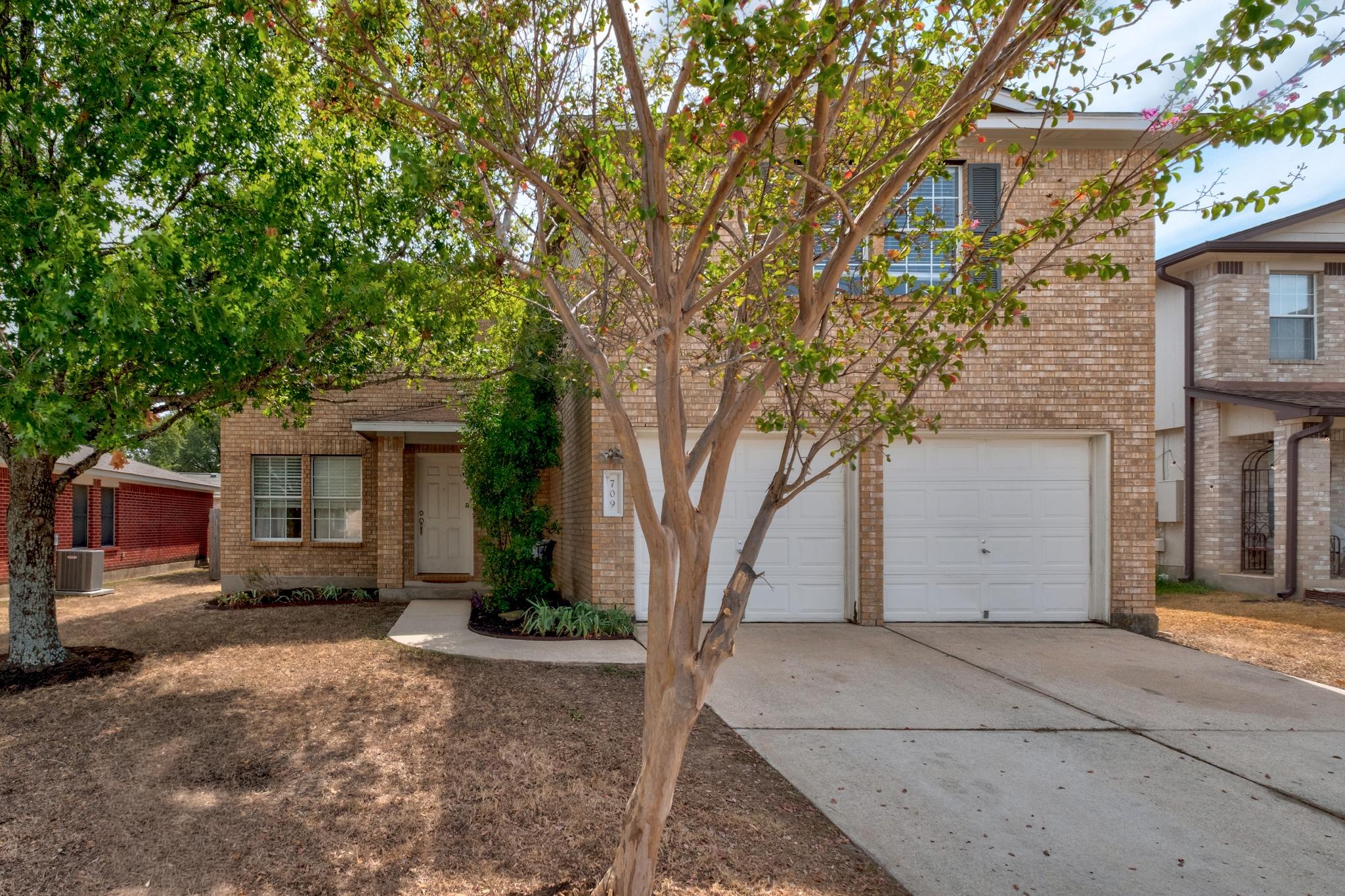 709 Black Isle DR