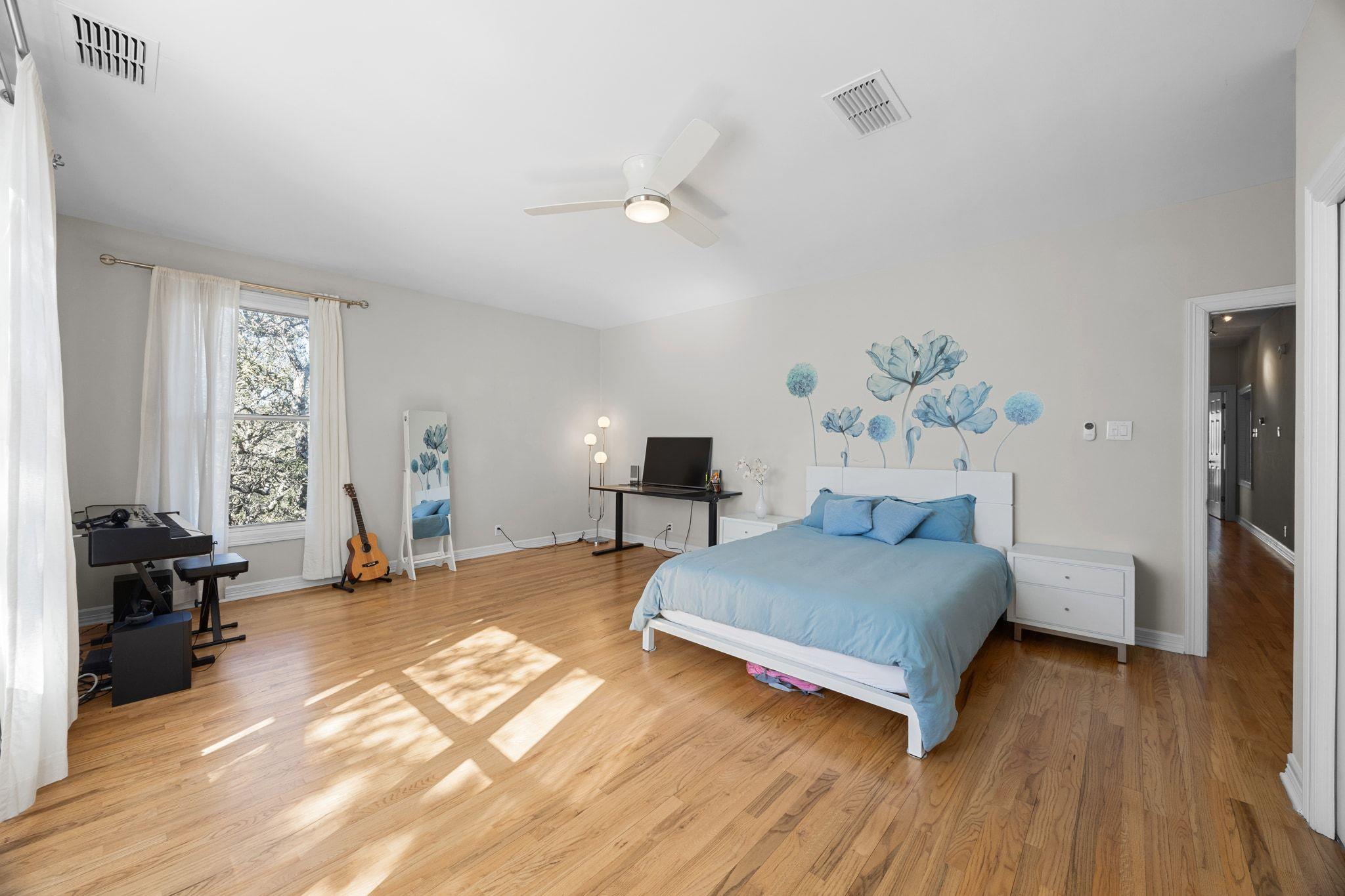 5600 Blueridge CT