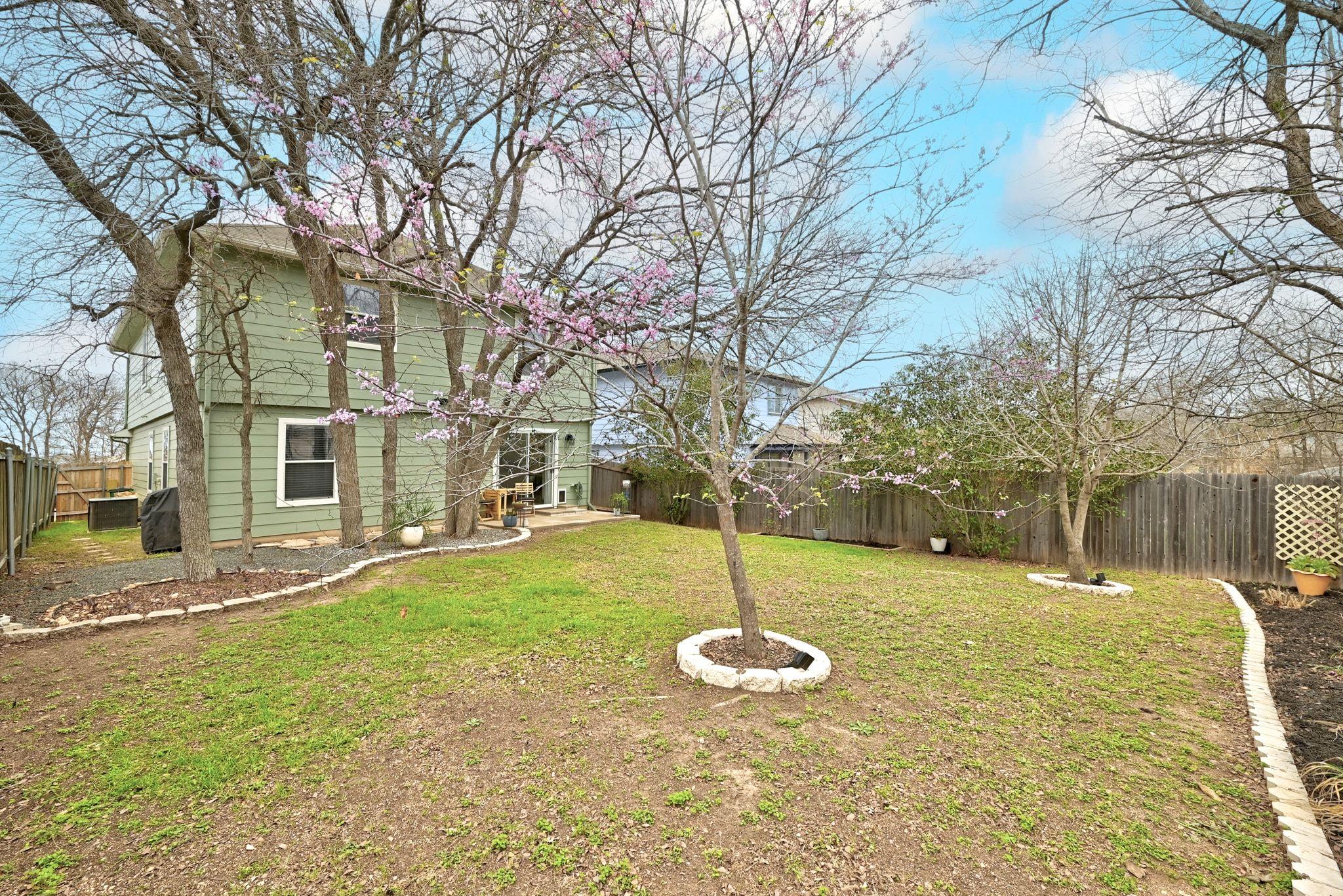6005 Elfen WAY