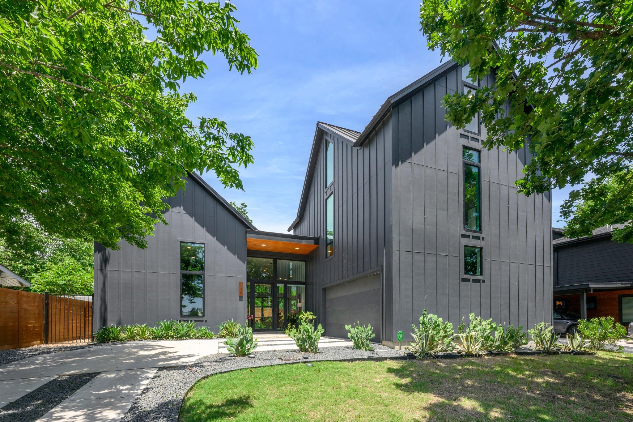 4804 Gladeview