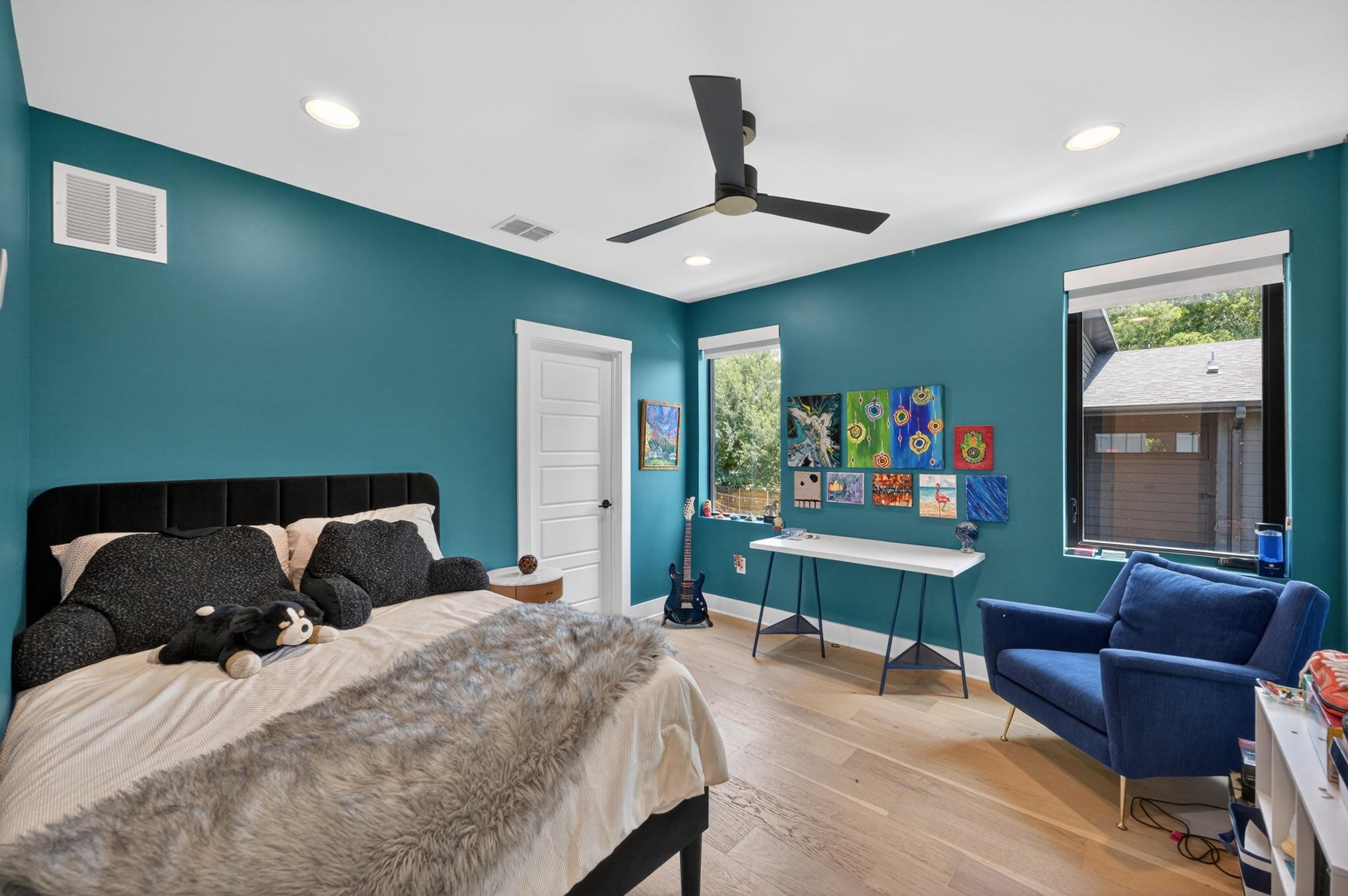 4804 Gladeview