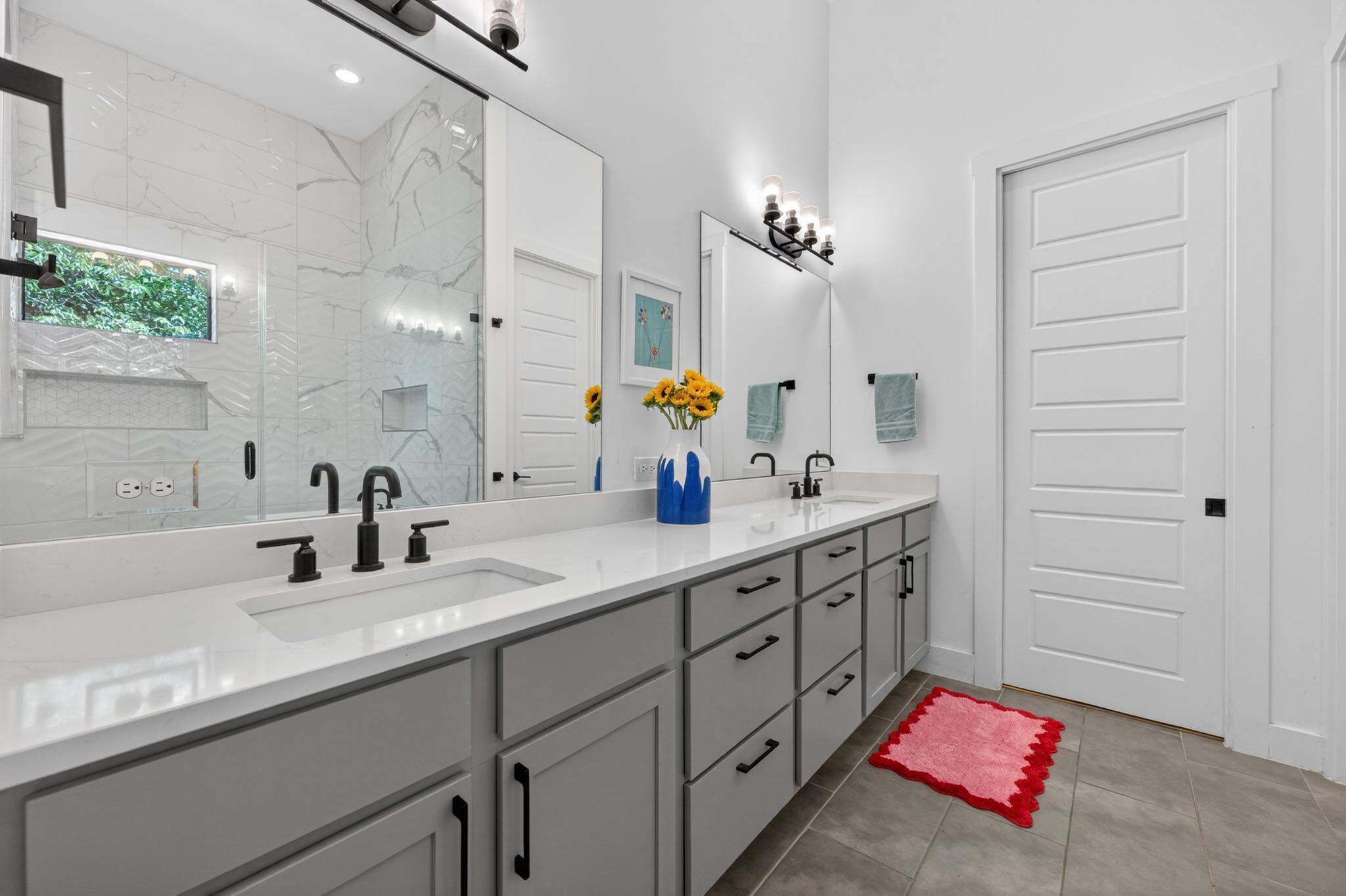 4804 Gladeview