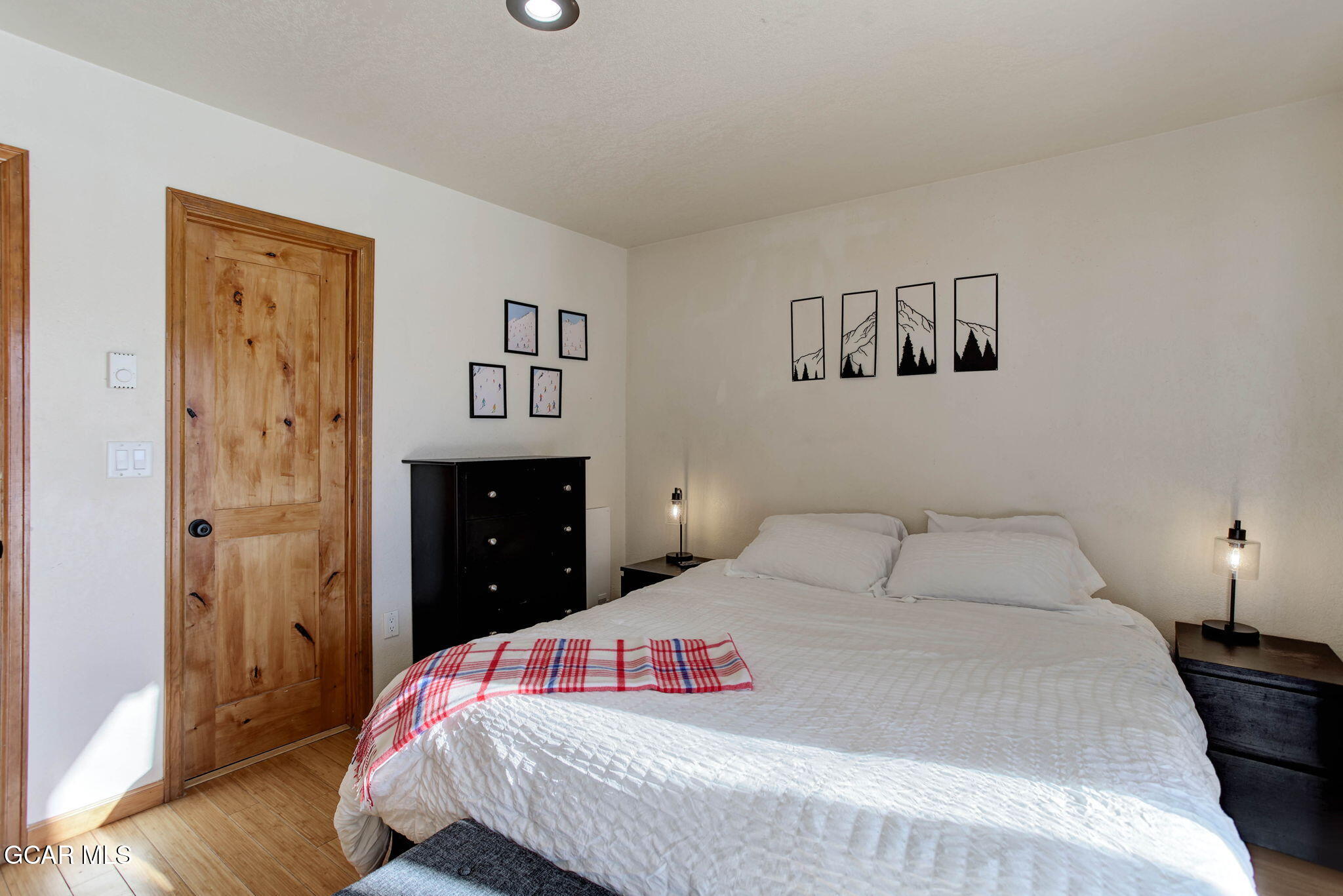 524 SUNRIVER Drive 12