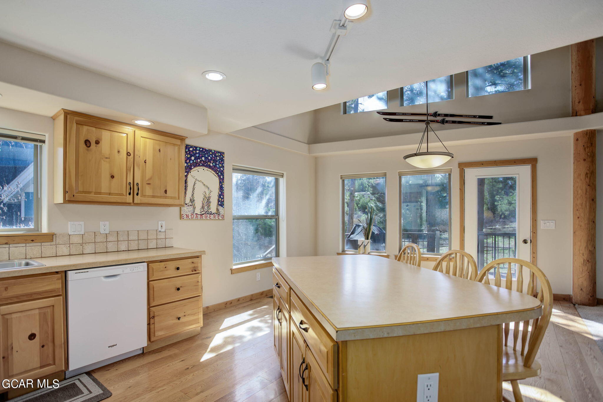840 BADGER Lane