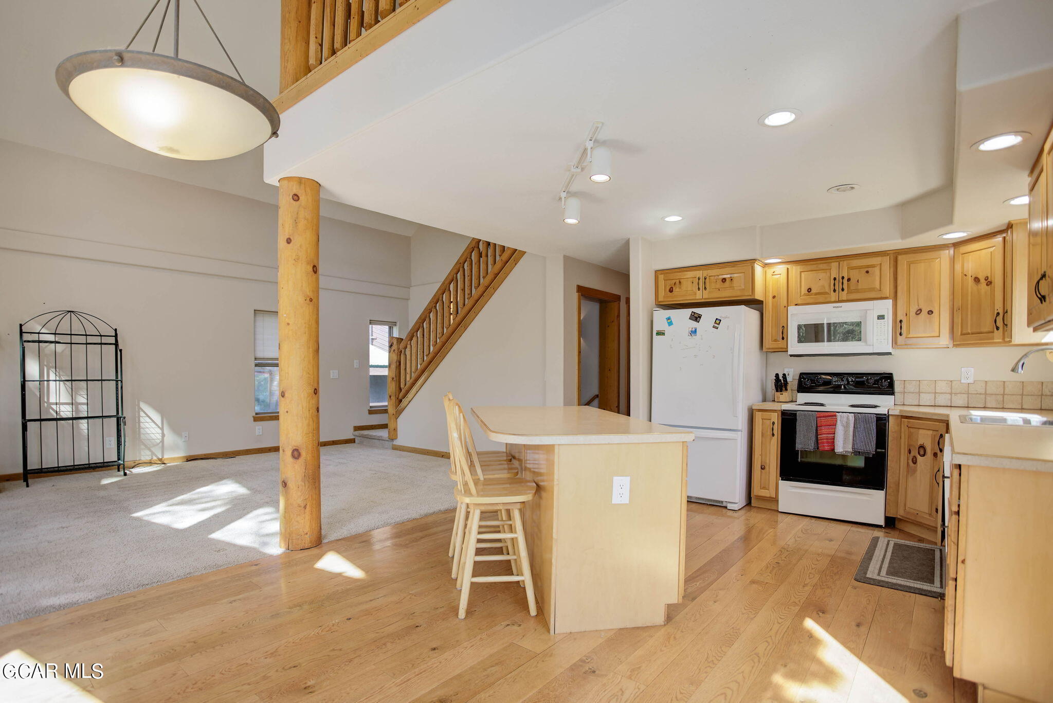 840 BADGER Lane