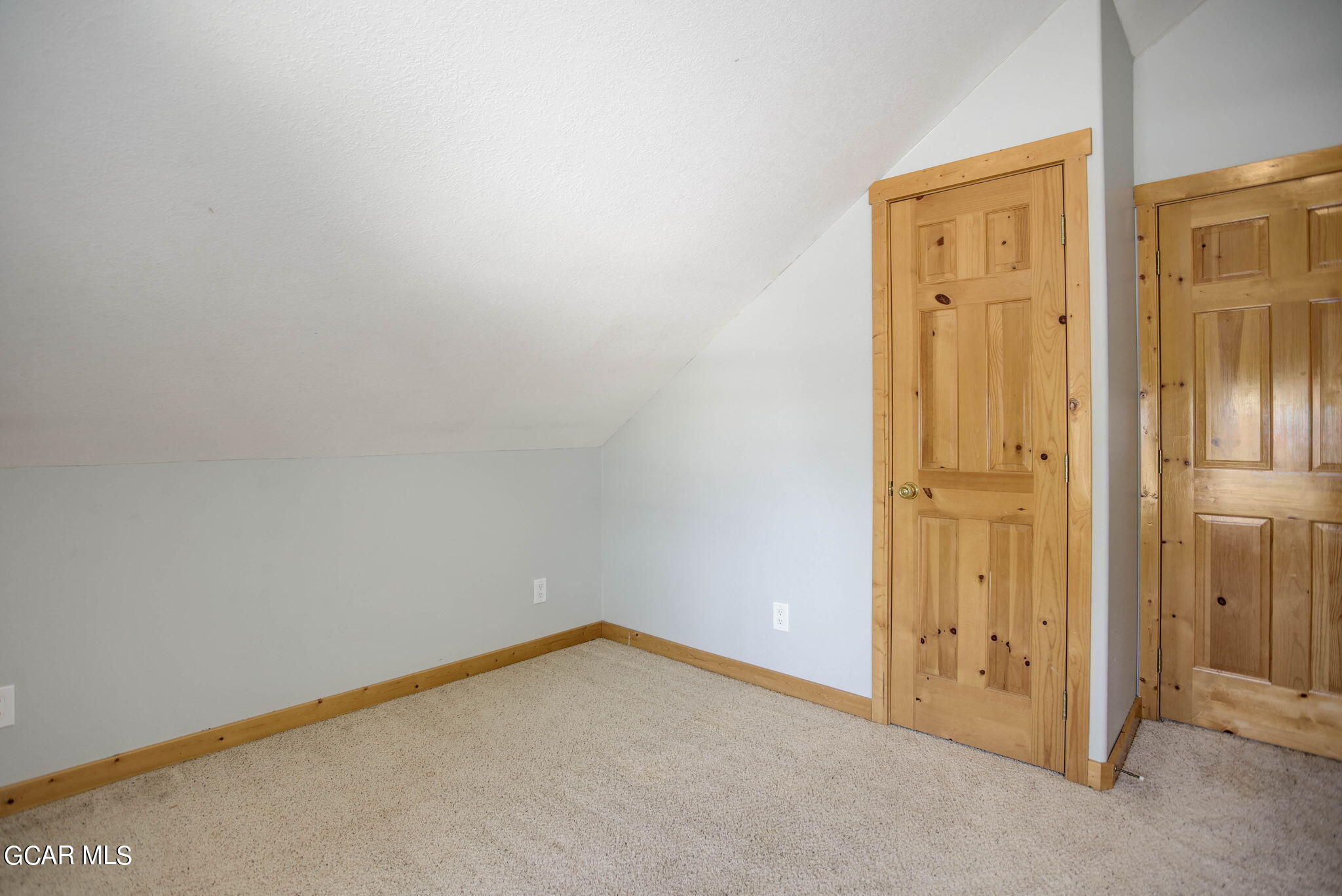 840 BADGER Lane