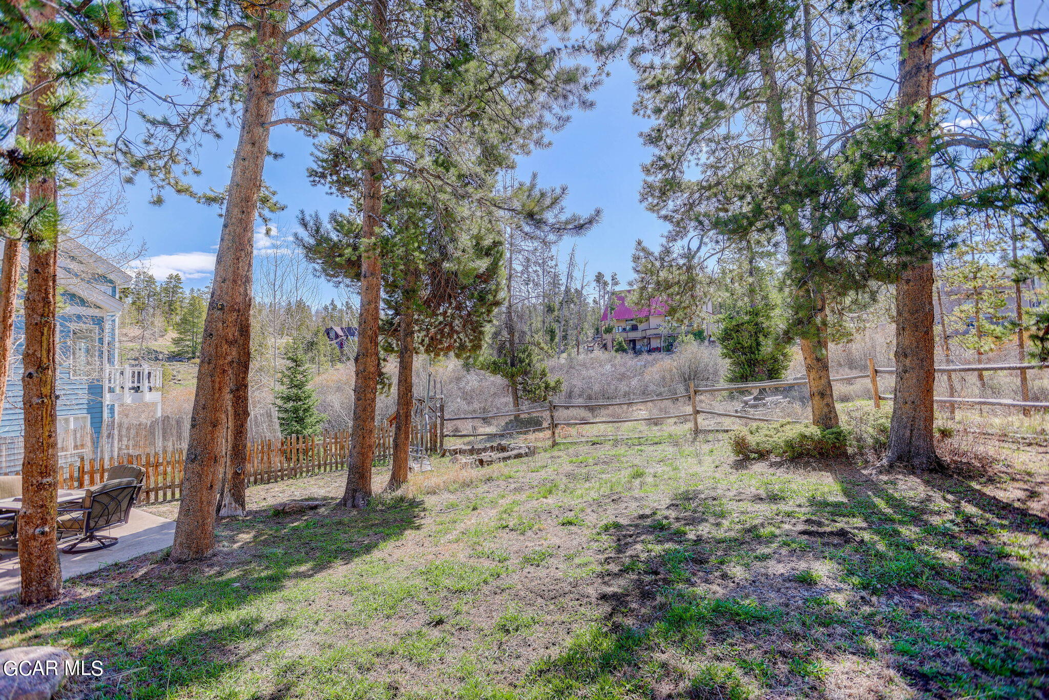 840 BADGER Lane