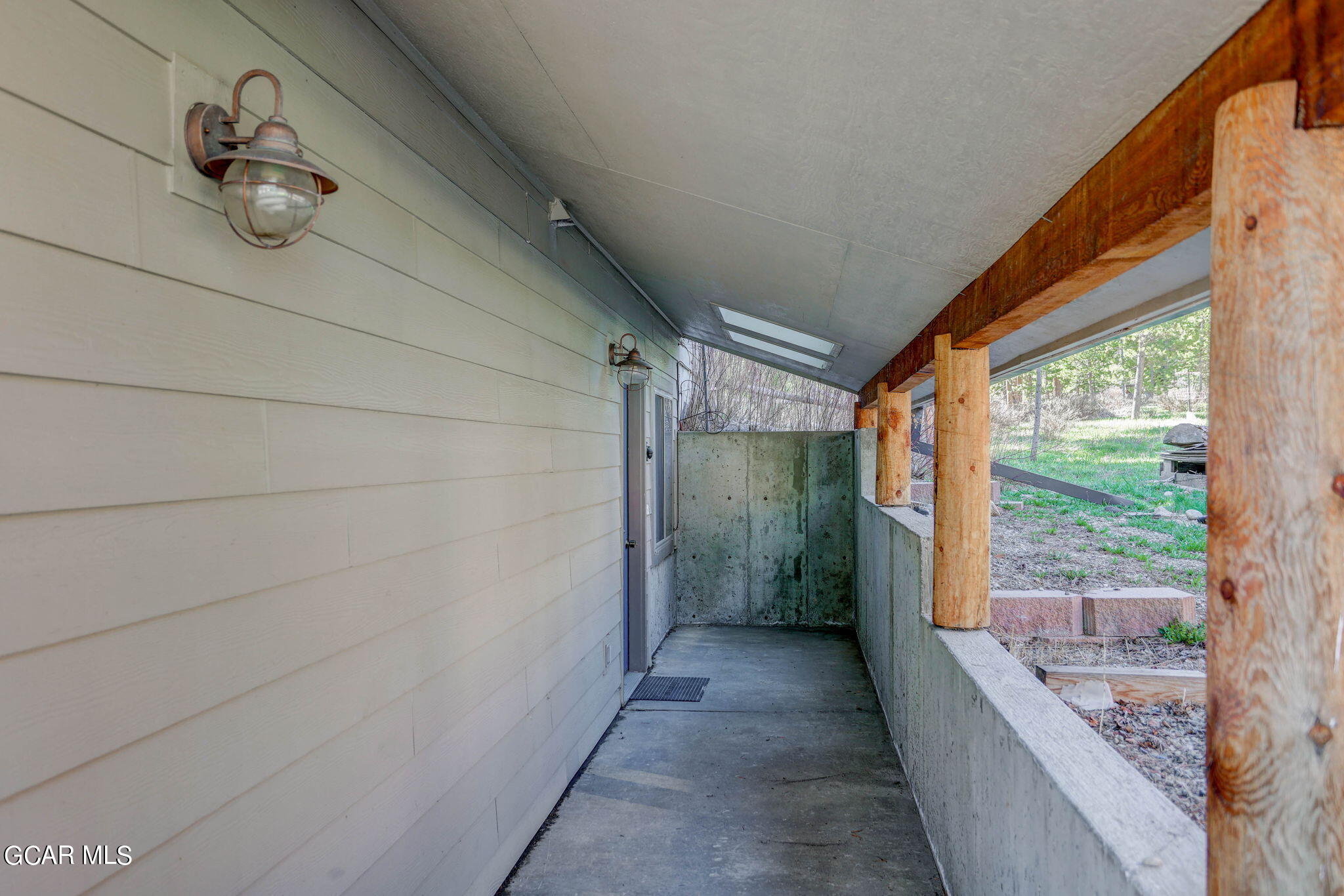 840 BADGER Lane