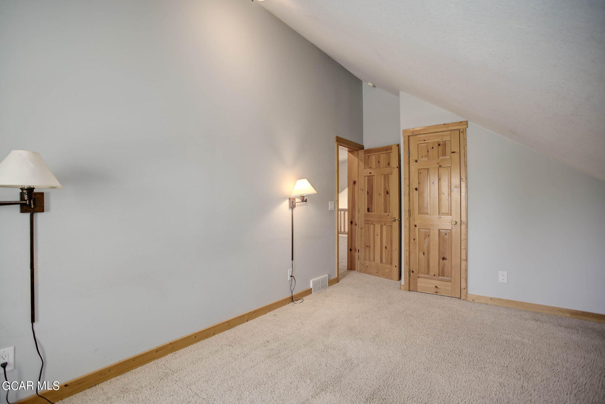 840 BADGER Lane