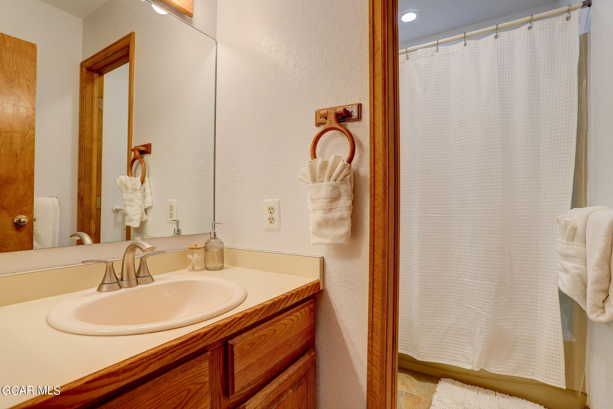 524 SUNRIVER Drive 8