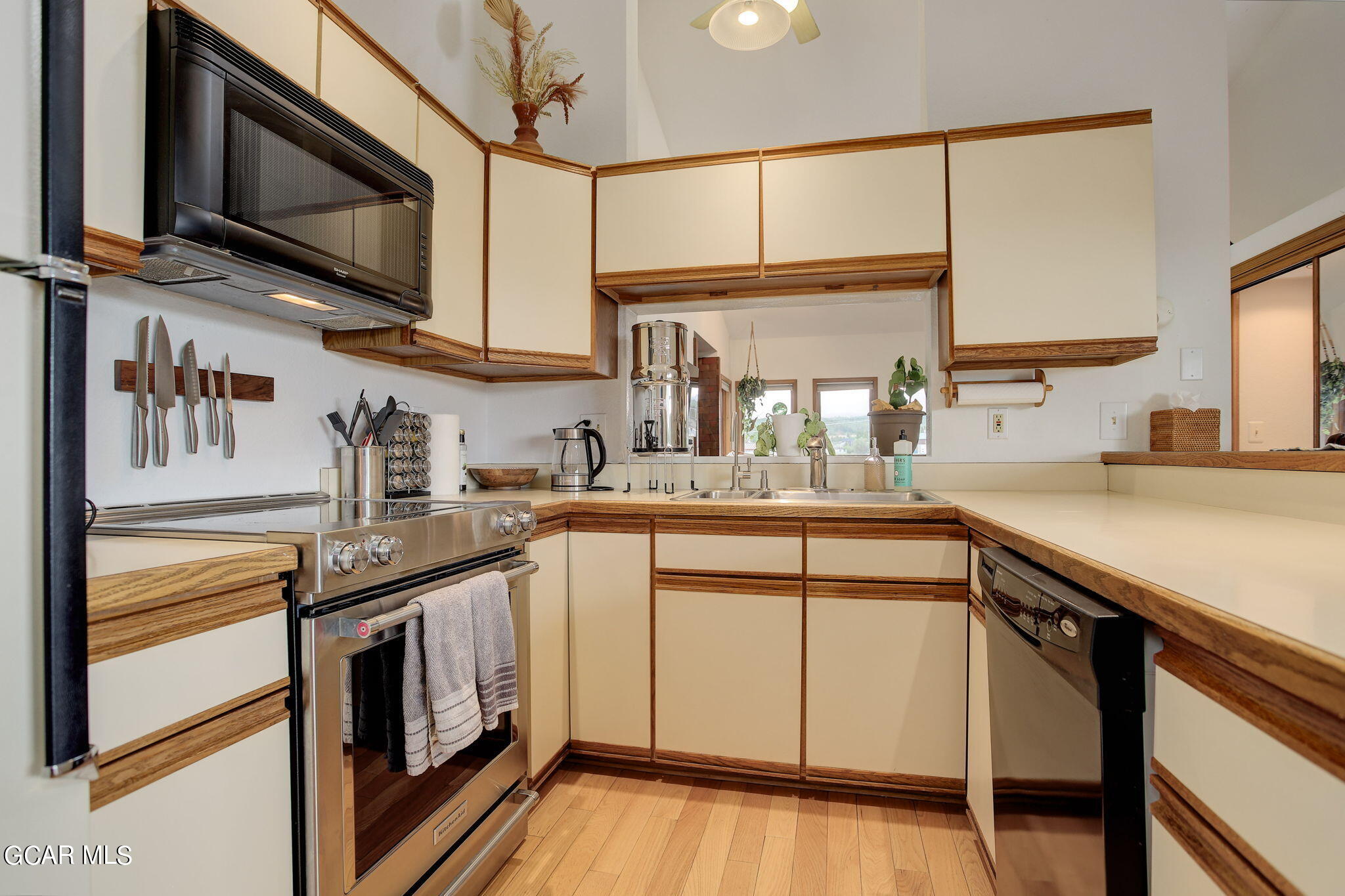 524 SUNRIVER Drive 8