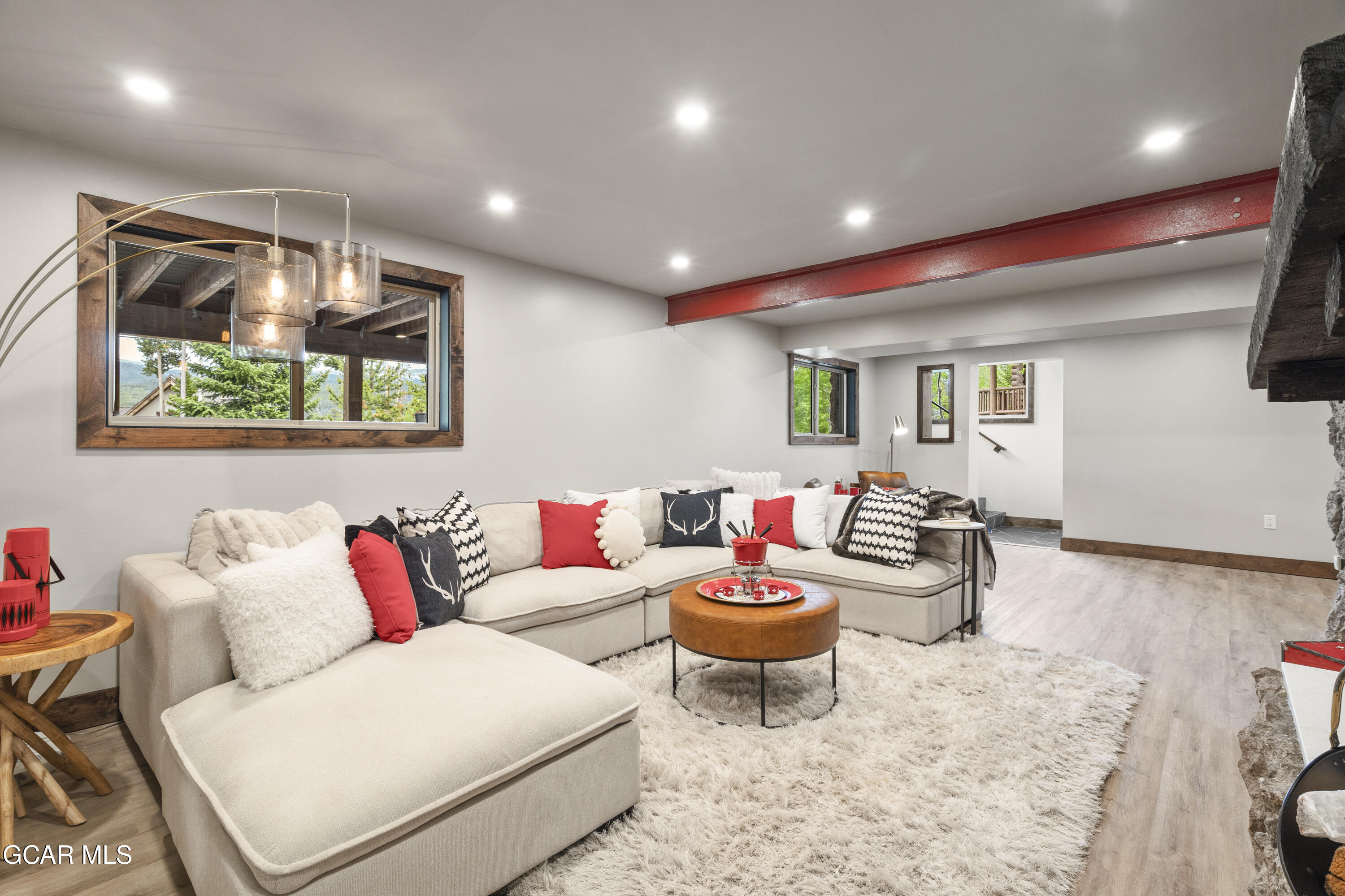 189 PINE CONE Lane