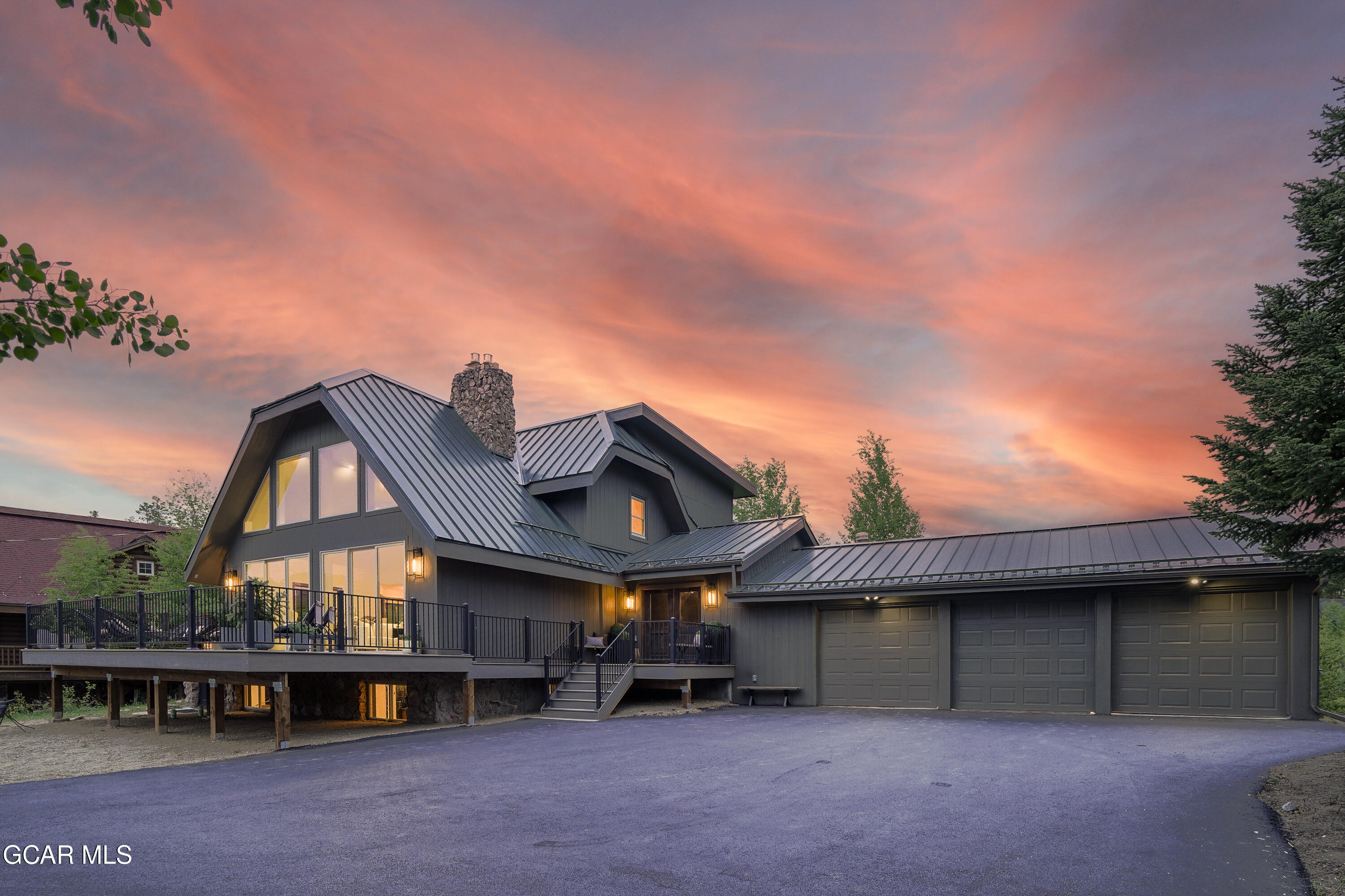 189 PINE CONE Lane
