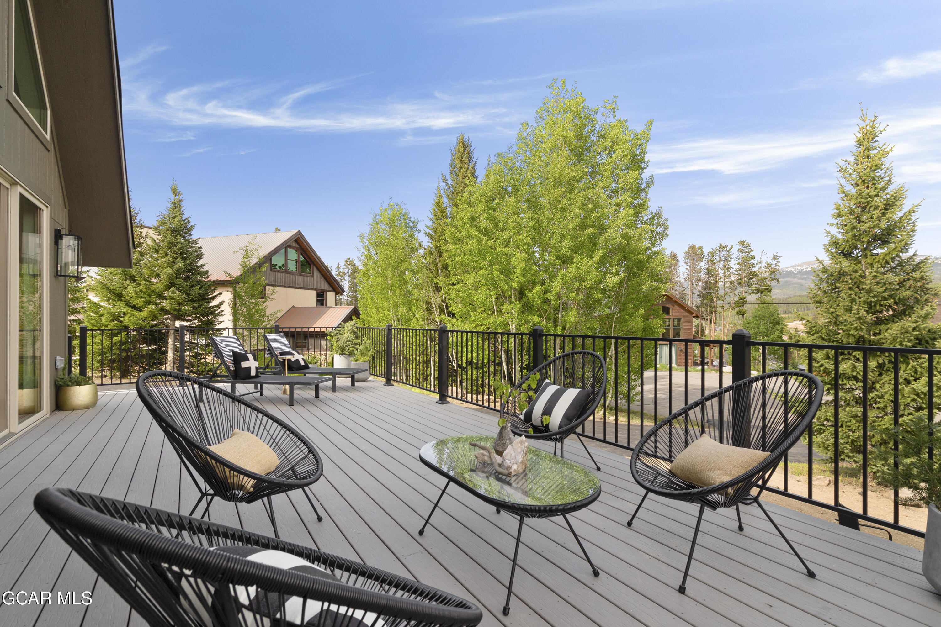 189 PINE CONE Lane