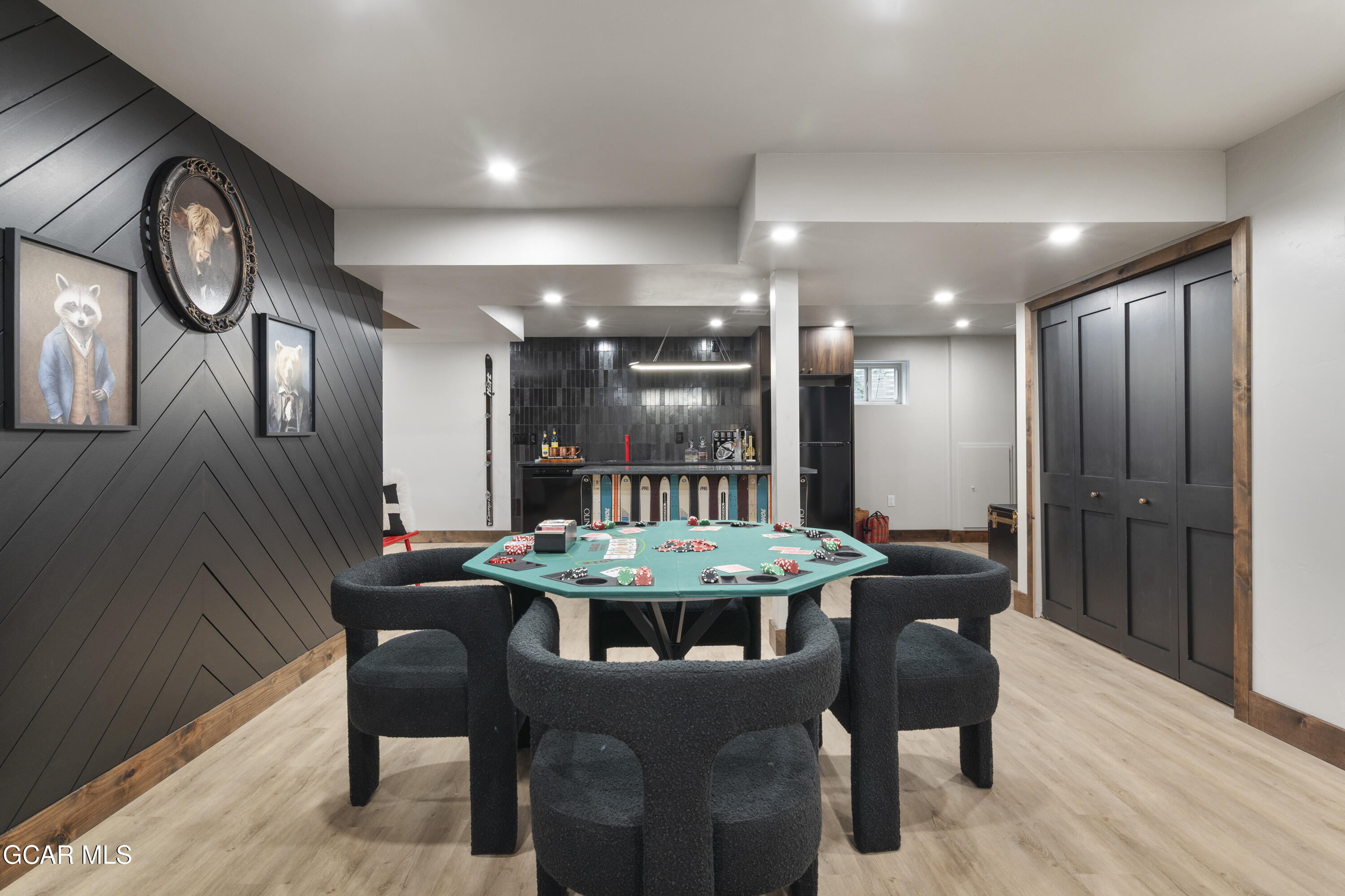 189 PINE CONE Lane