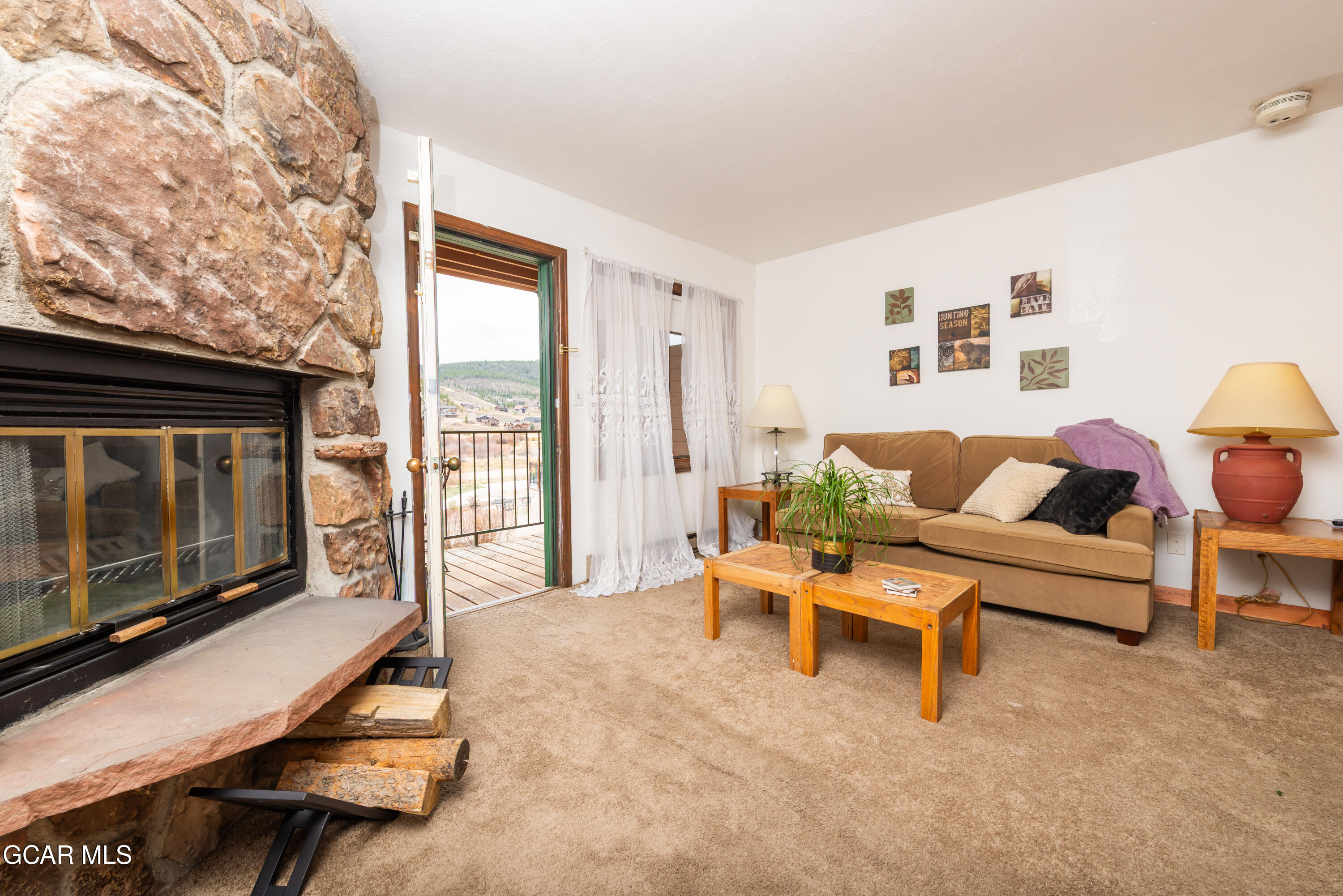 62927 US HWY 40 204/202