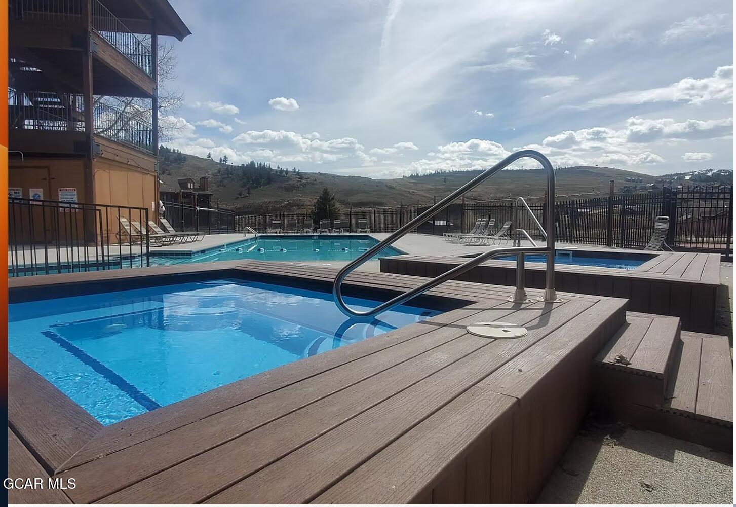 62927 US HWY 40 204/202