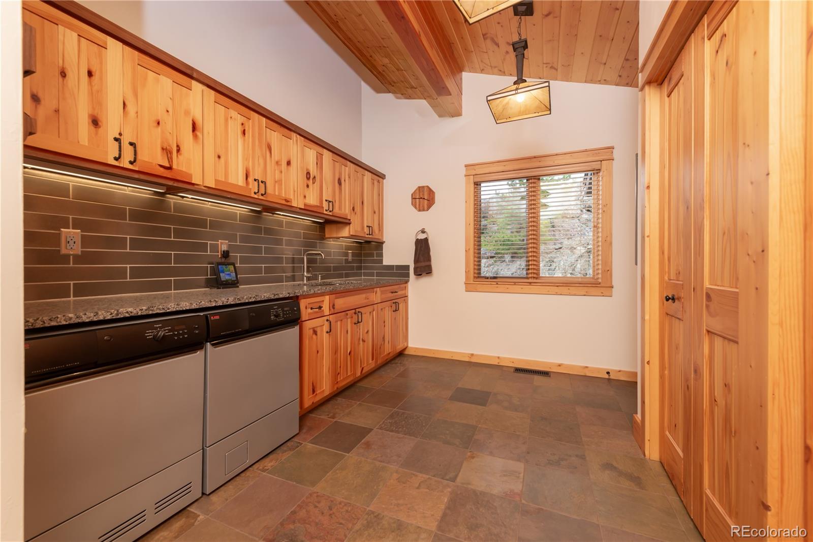 980 County Road 854