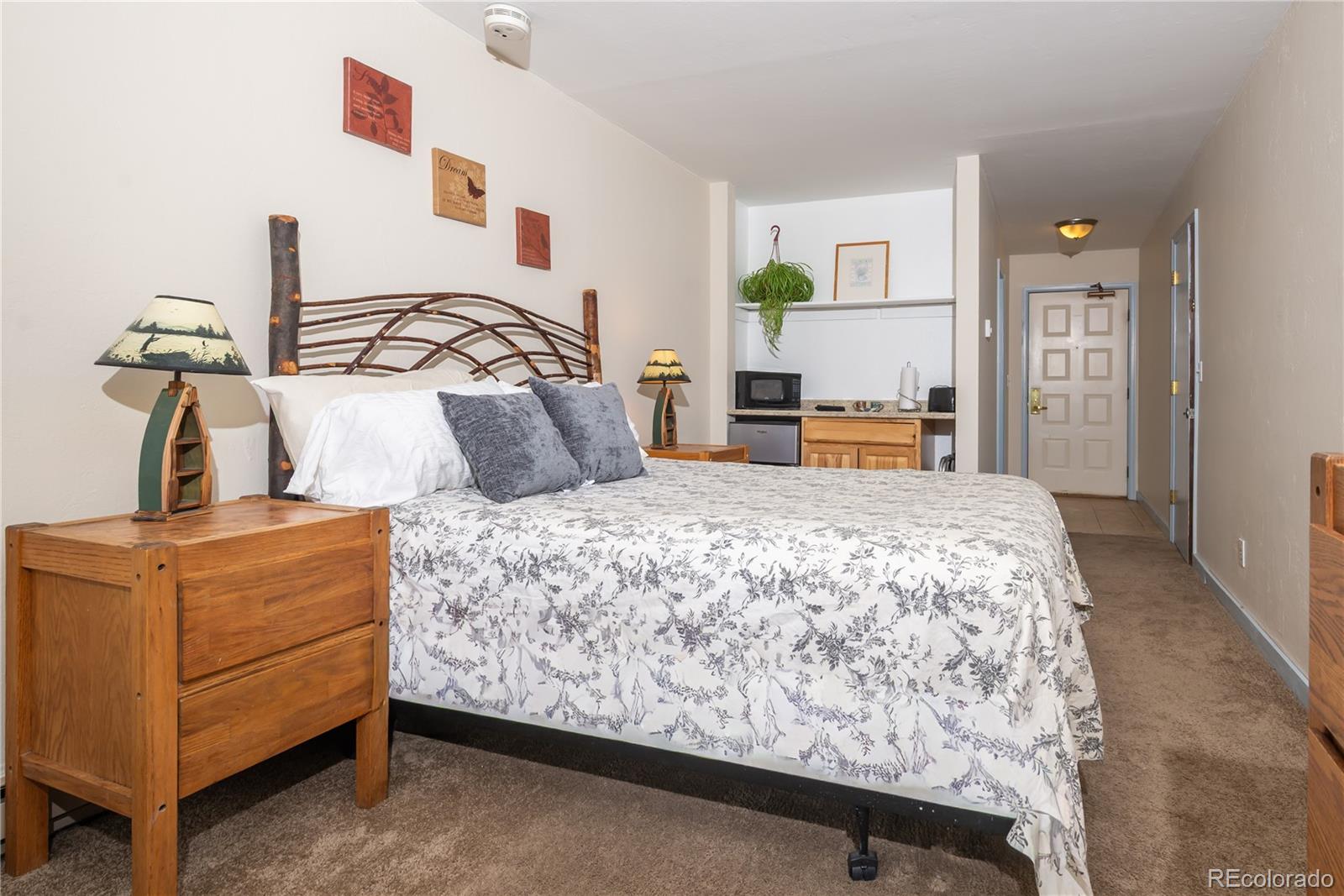 62927 US Highway 40 Unit: 202/204