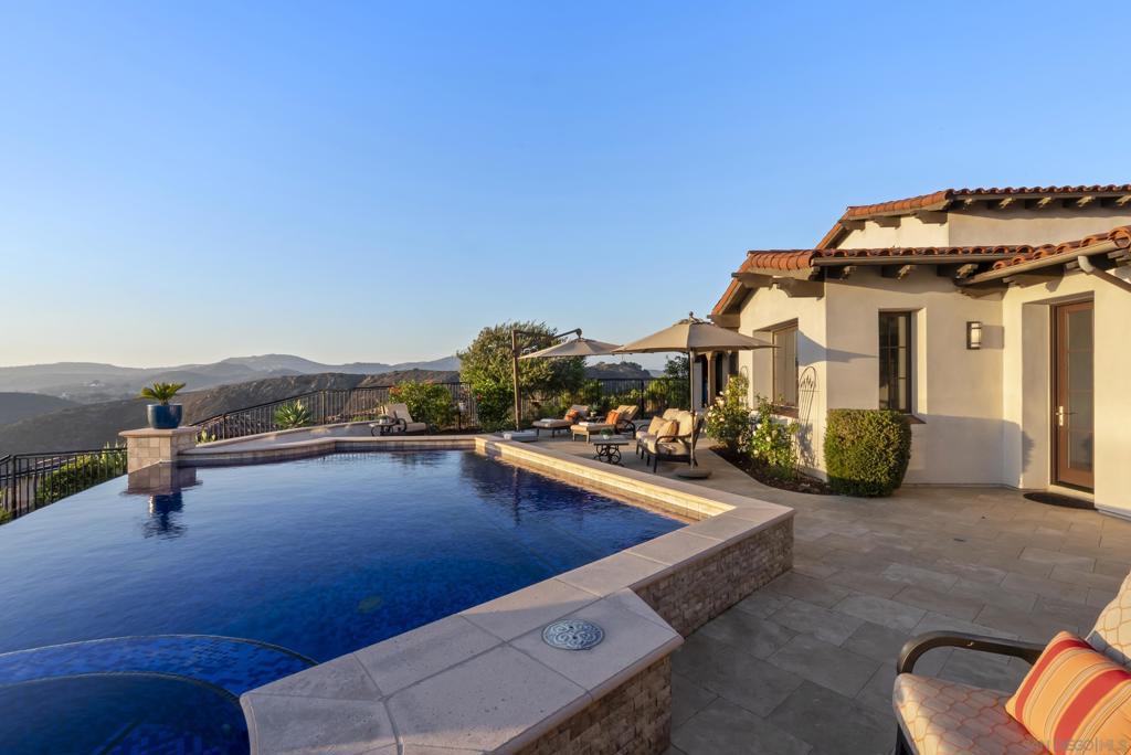 7778 Camino Sin Puente