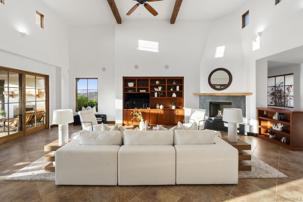 7778 Camino Sin Puente