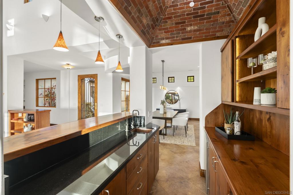 7778 Camino Sin Puente