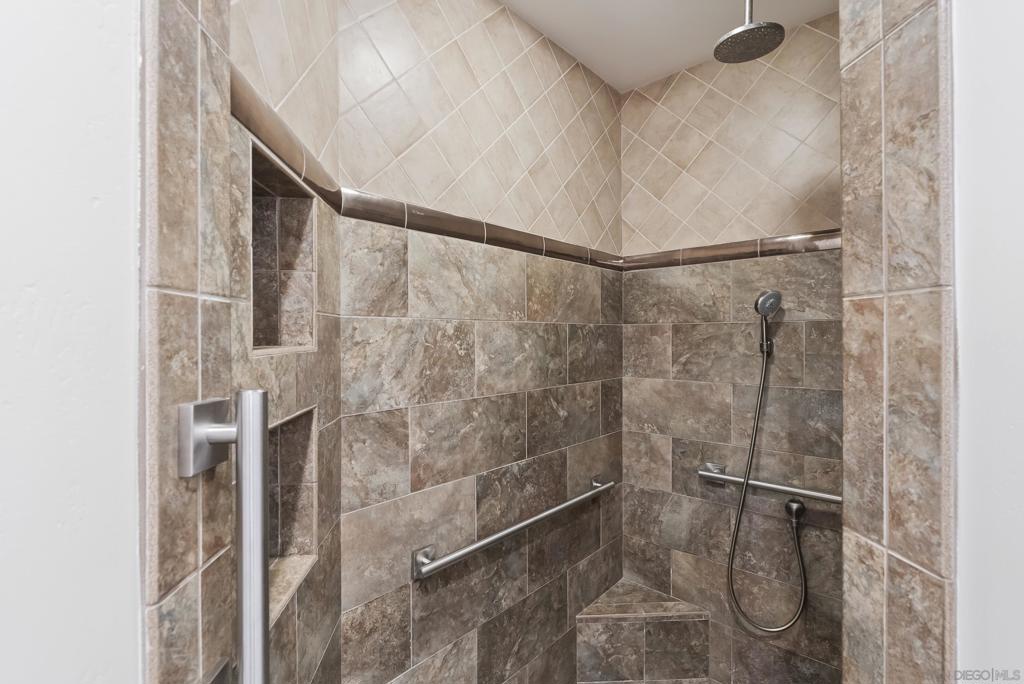 7778 Camino Sin Puente