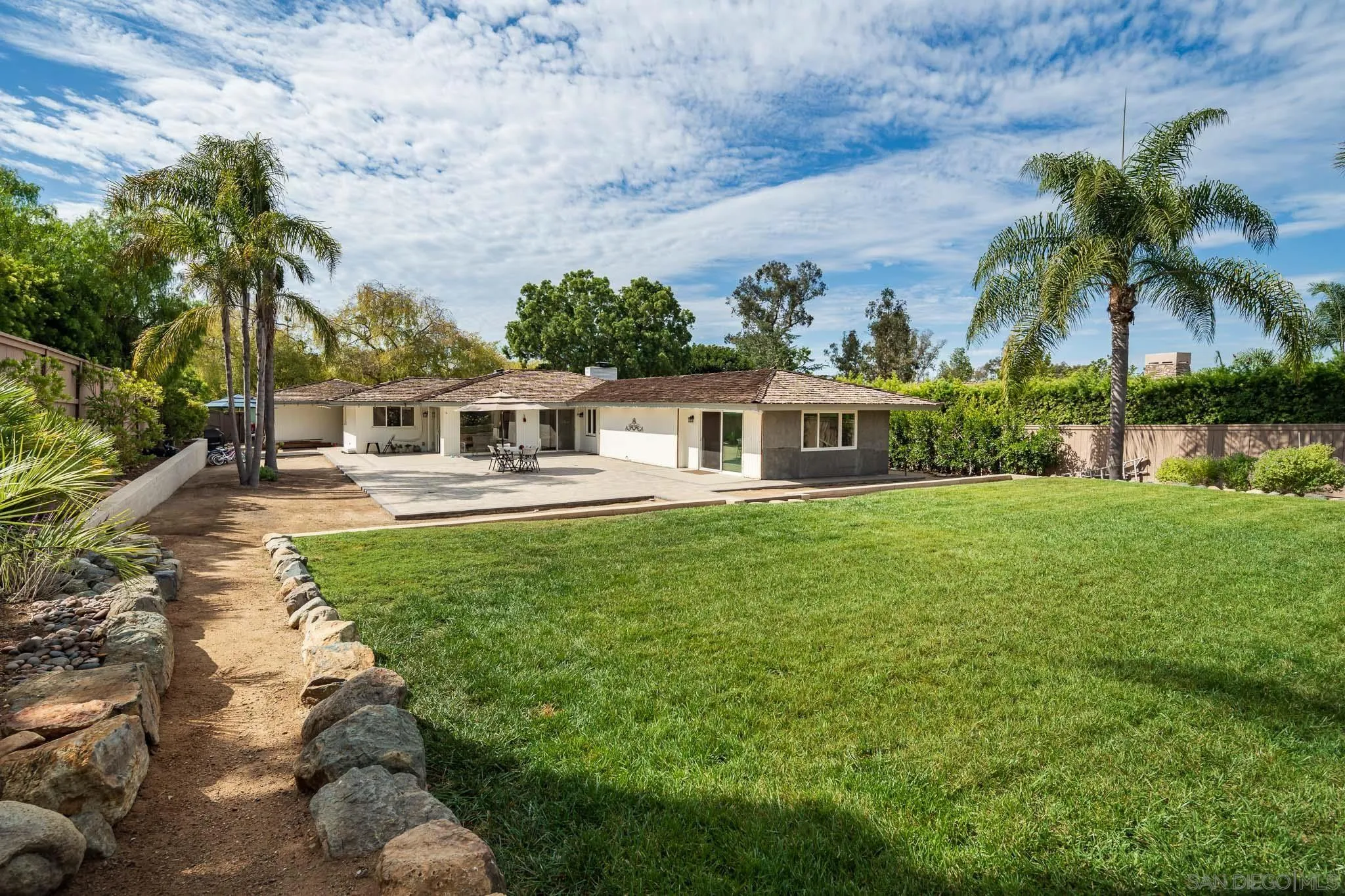 6230 La Fremontia, Rancho Santa Fe