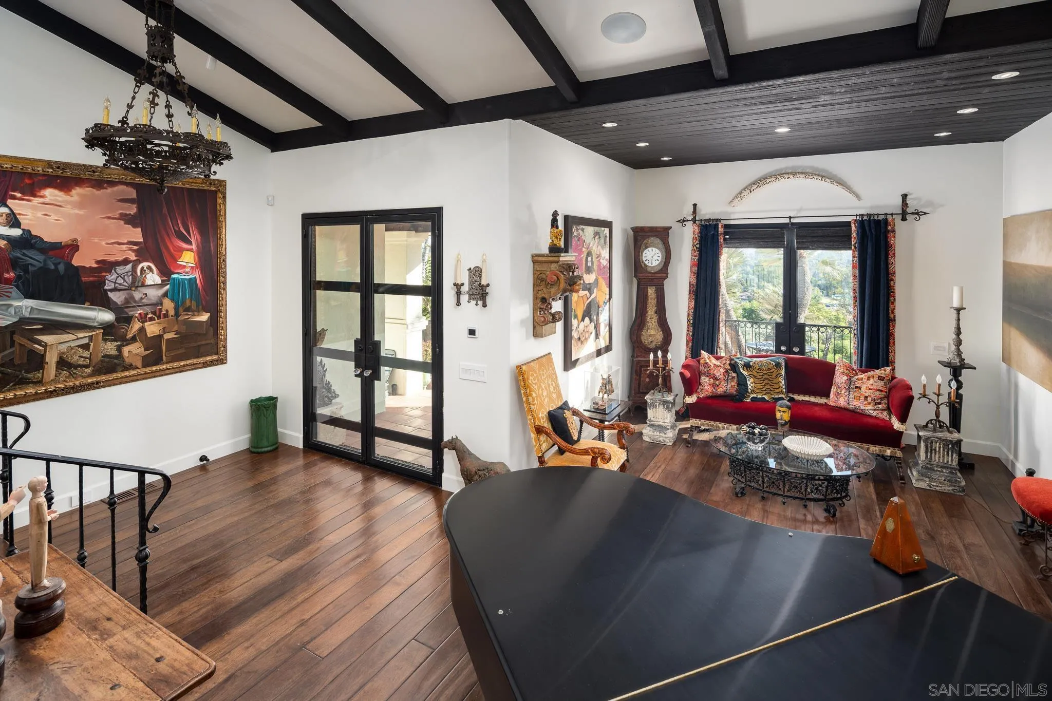 18245 Paseo Victoria